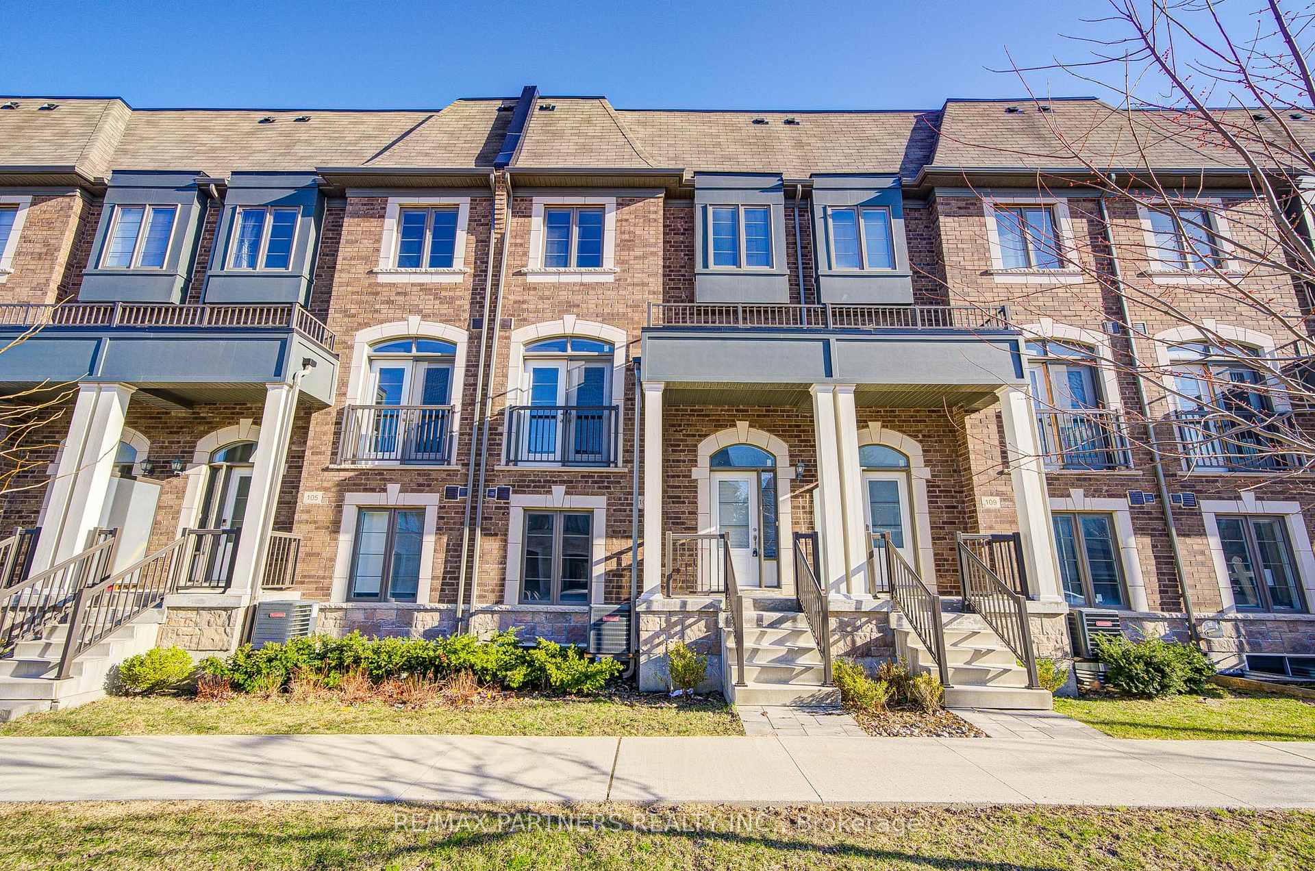 109 Lichfield Road Markham Ontario Canada Rent residential Jason Yu Team 地產三兄妹 RE/MAX Partners Realty Inc., Brokerage*