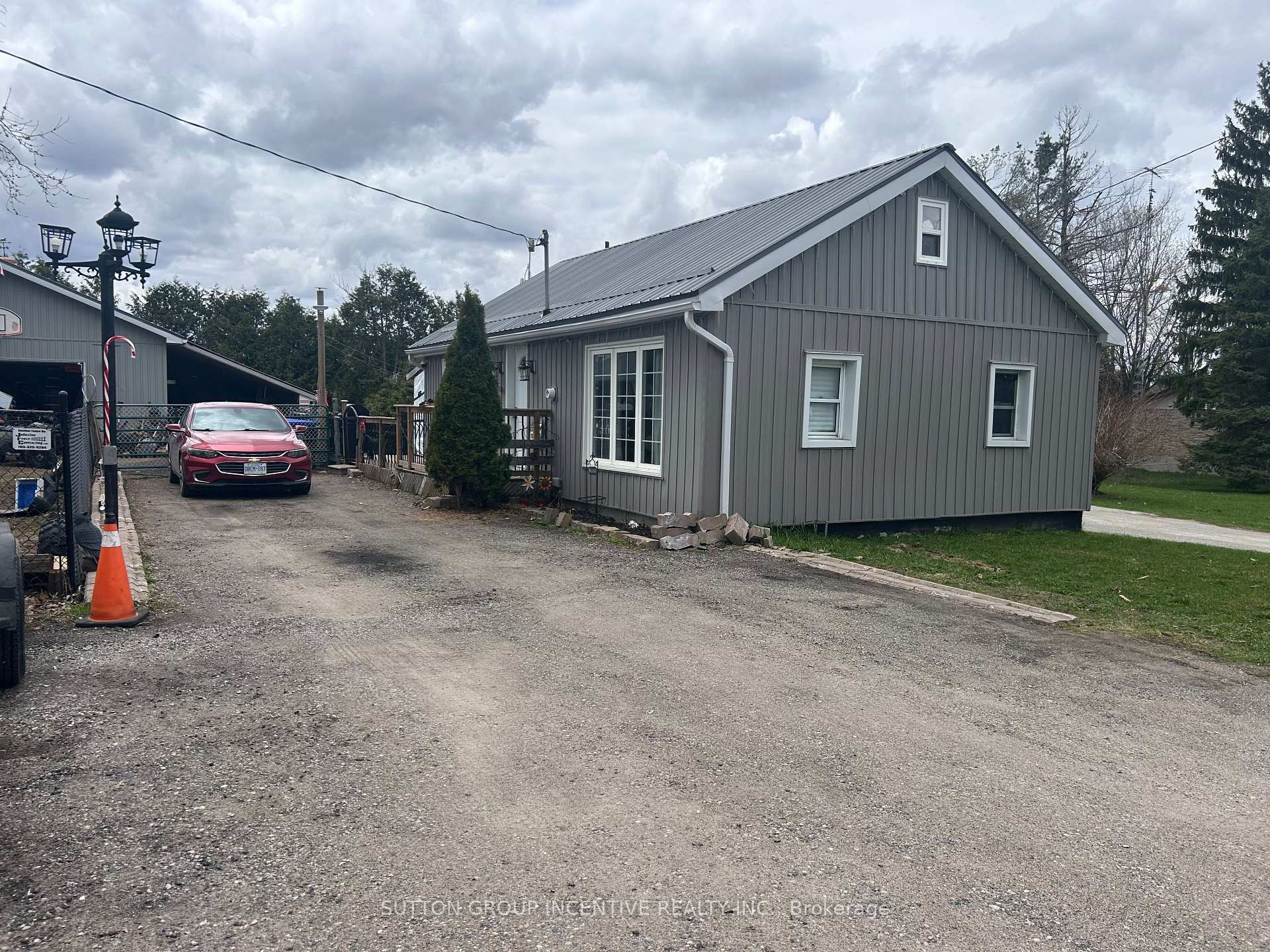 820 Line 11 Line N Oro-Medonte Ontario Canada Sale residential Wanda Hollosi Sutton Group Incentive Realty, Brokerage *