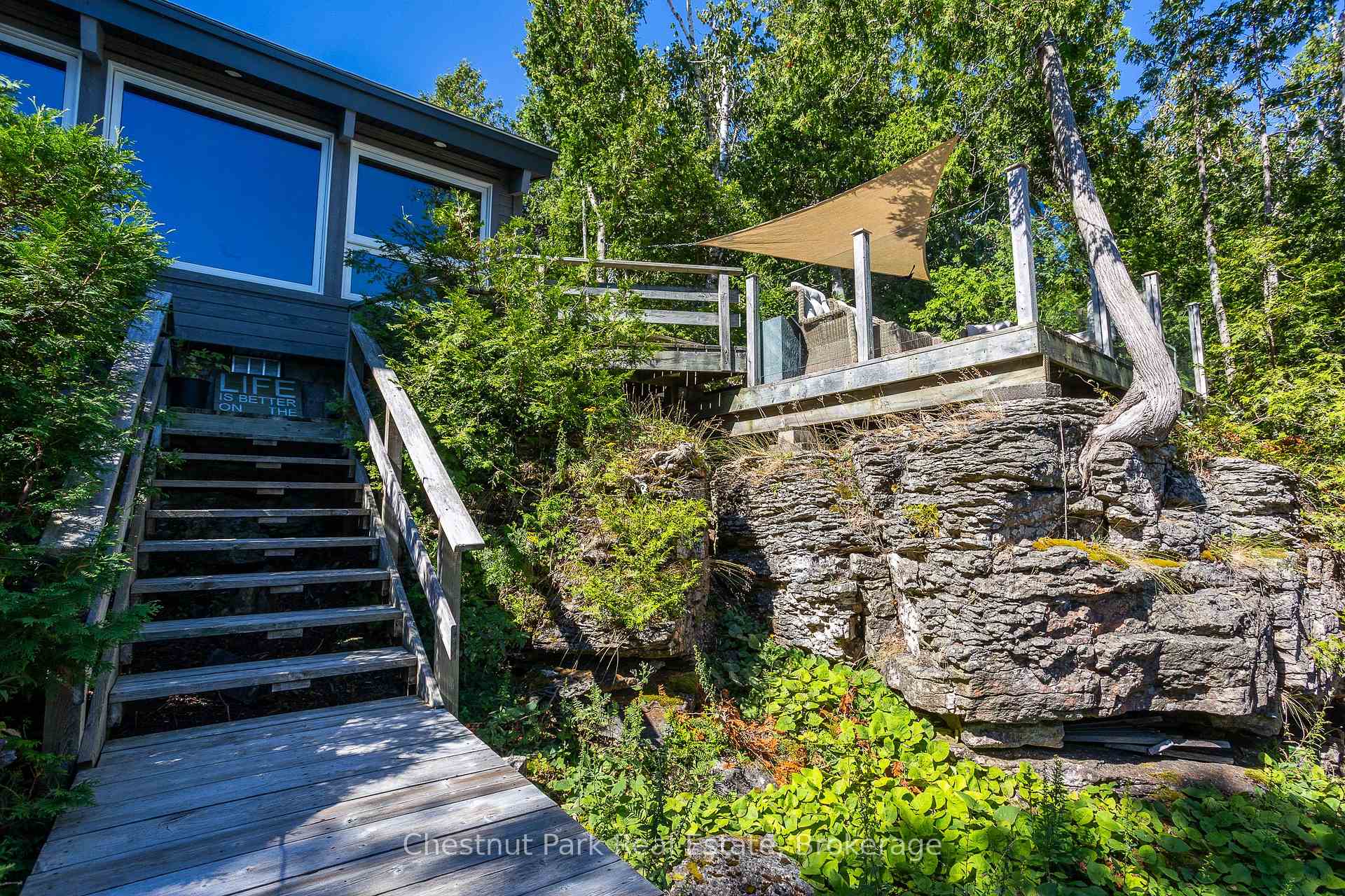 3 Bedroom Single Family Home/House's Image 6