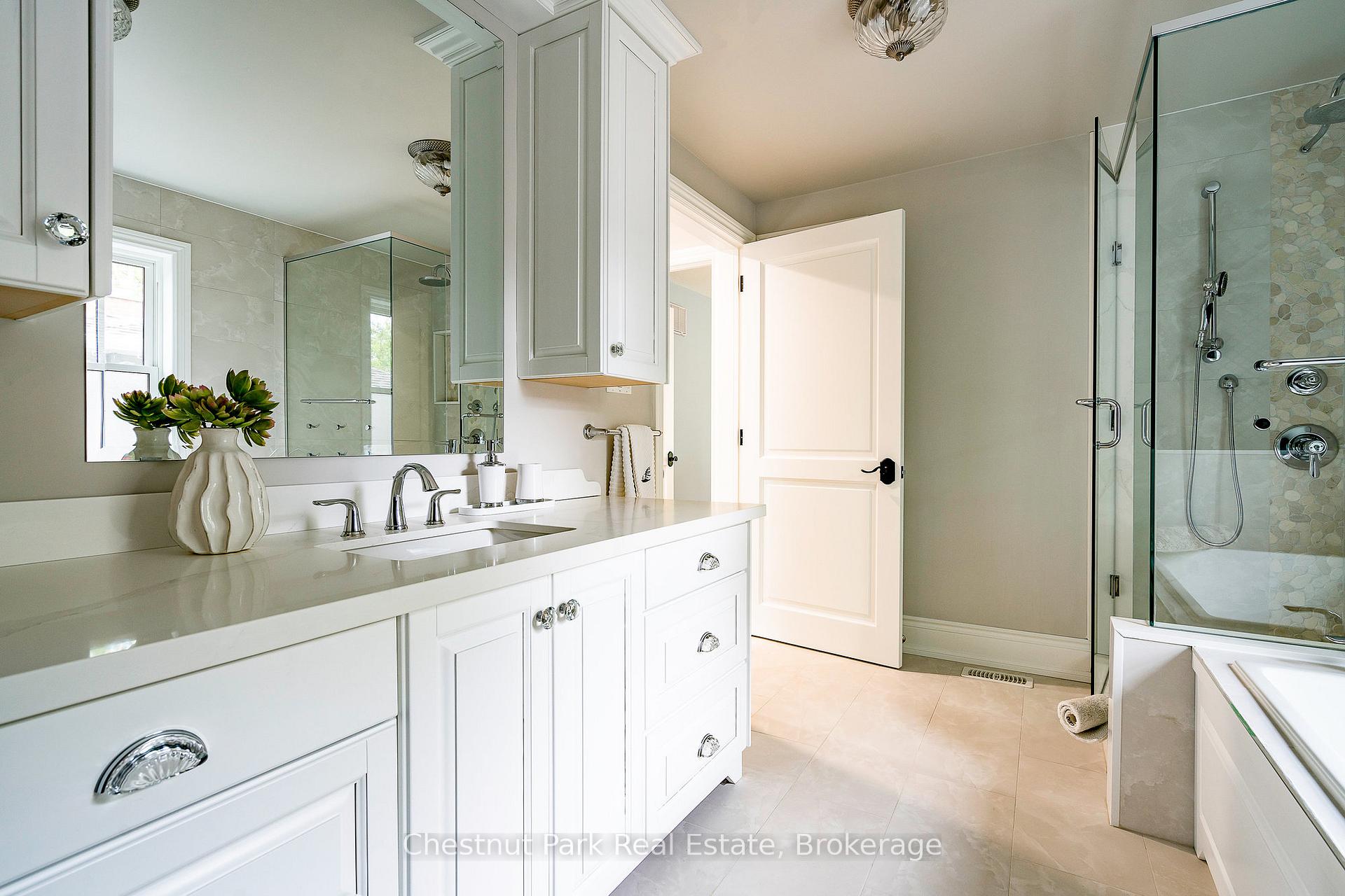 3 Bedroom Single Family Home/House's Image 41
