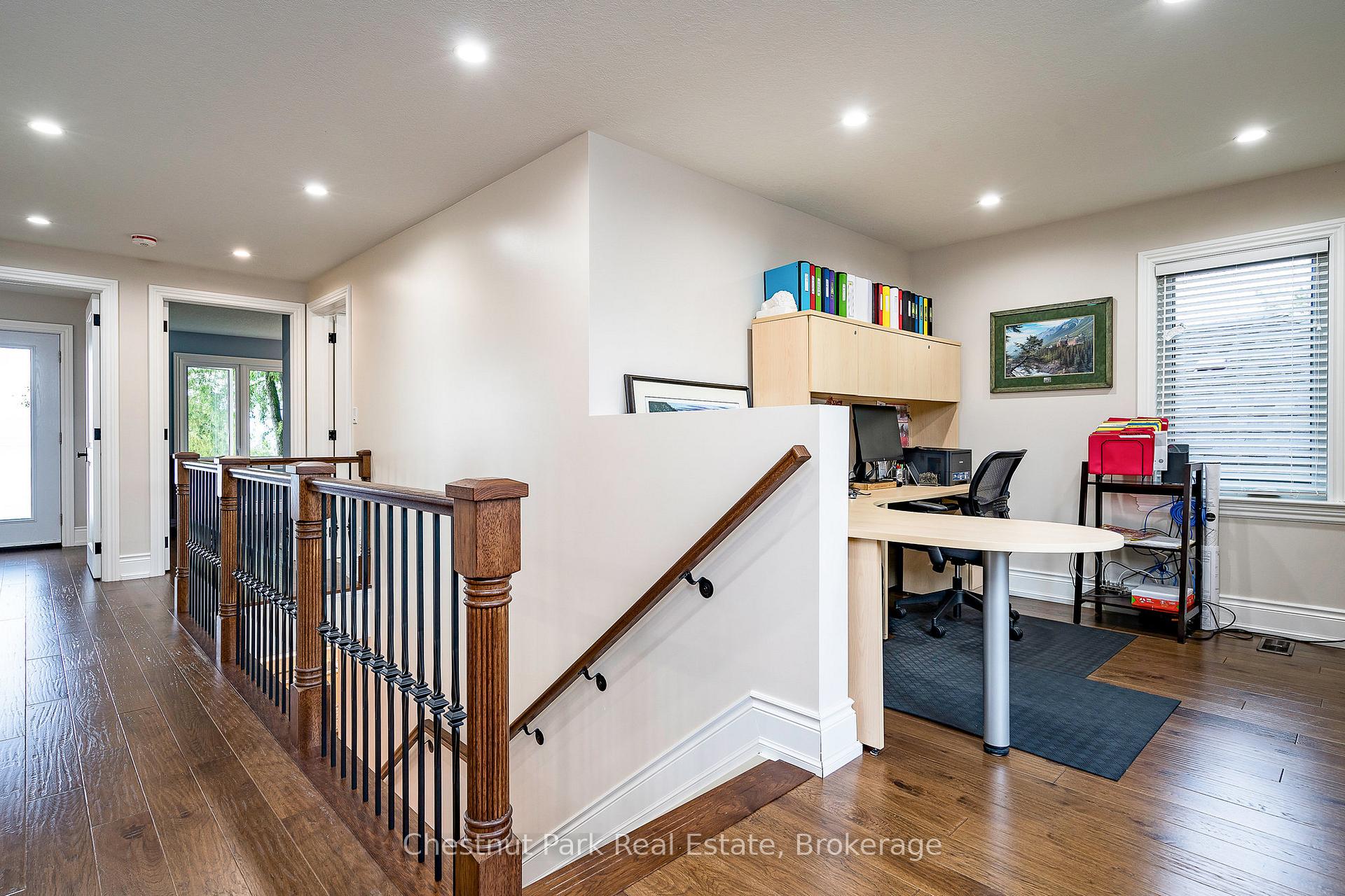 3 Bedroom Single Family Home/House's Image 32