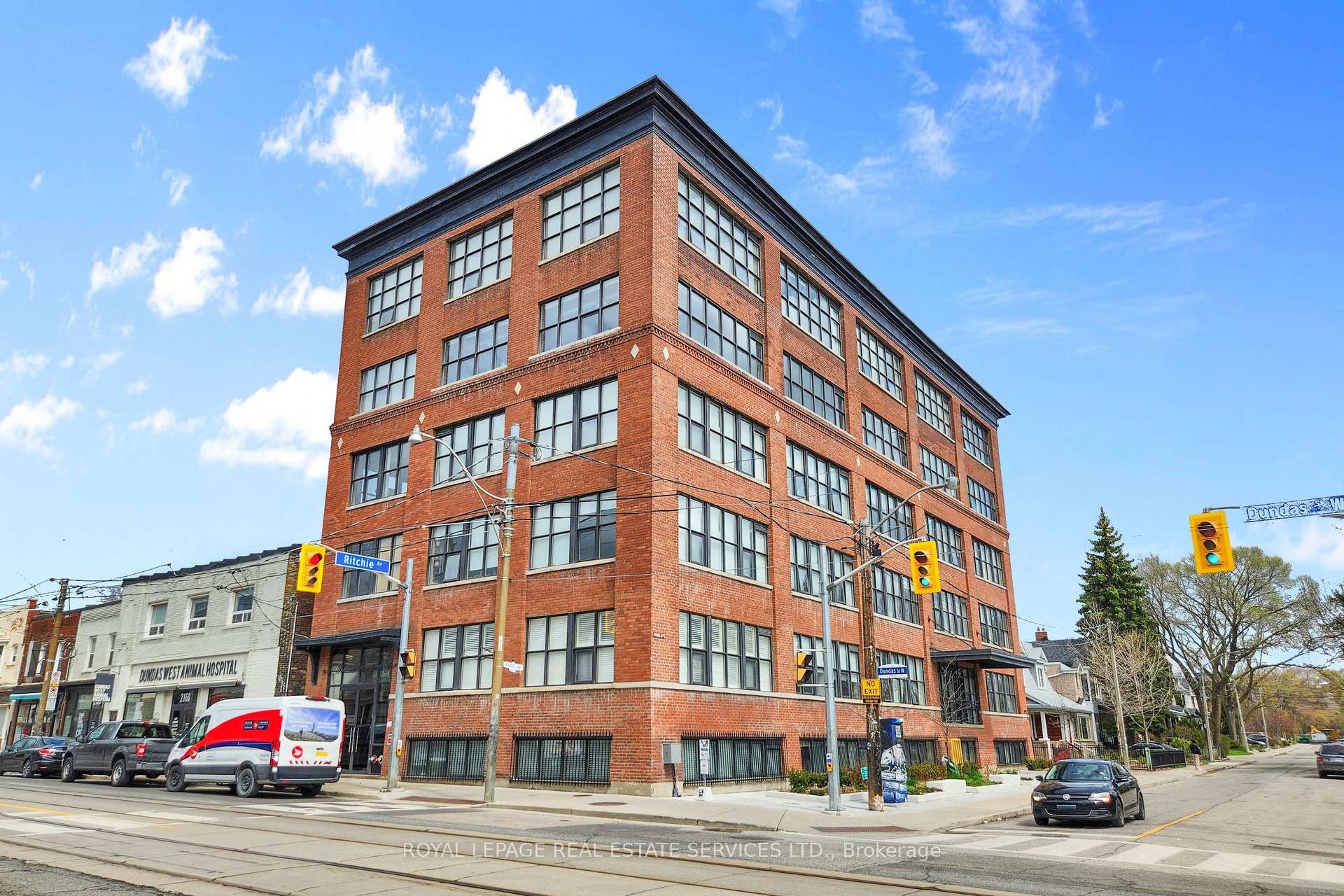 405 - 2154 Dundas Street W Toronto Ontario Canada Sale residential   Royal LePage Real Estate Services Ltd Brokerage*