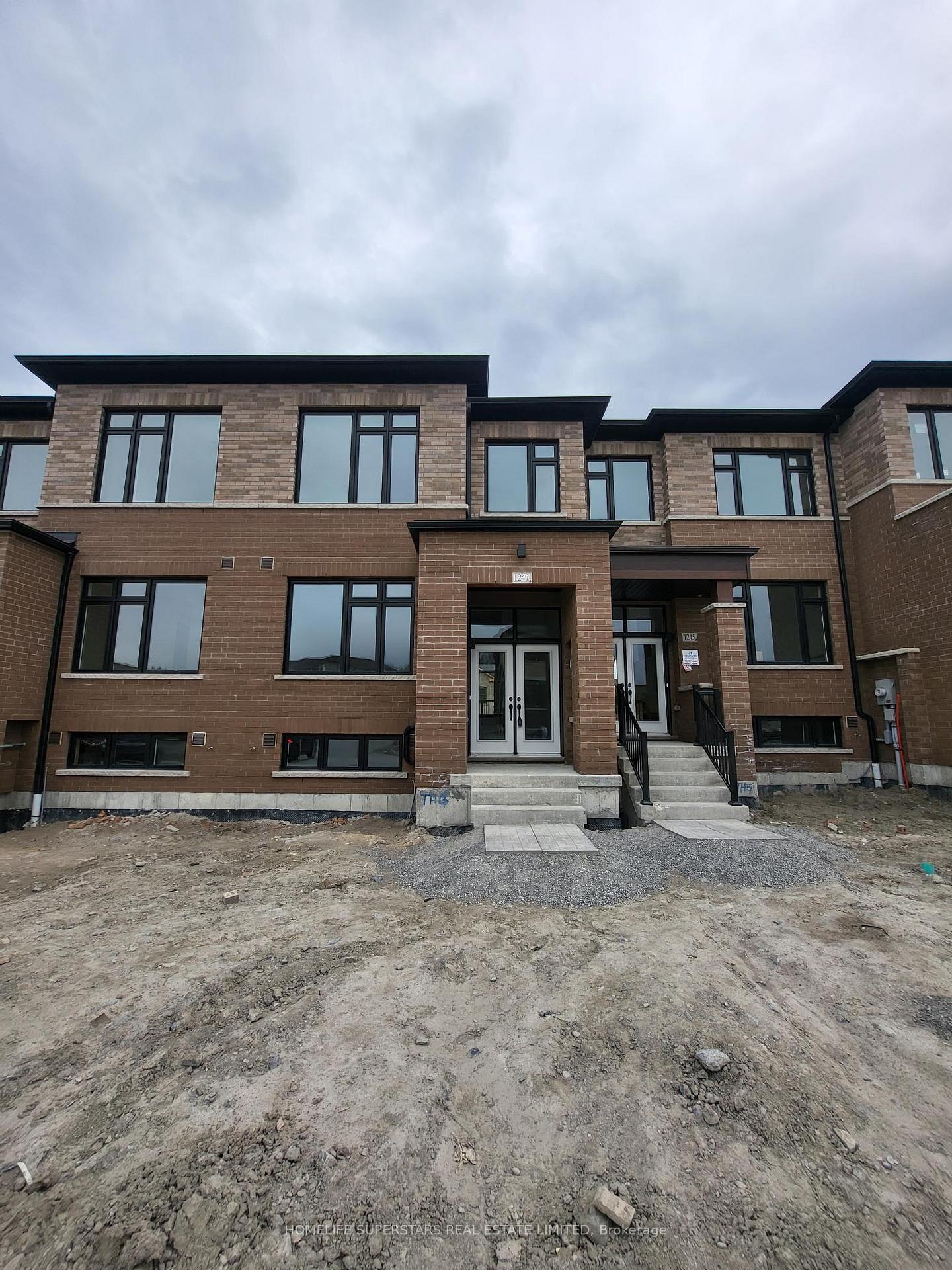1247 Winding Wood Trail Pickering Ontario Canada Rent residential   HomeLife Superstars Real Estate Ltd., Brokerage*