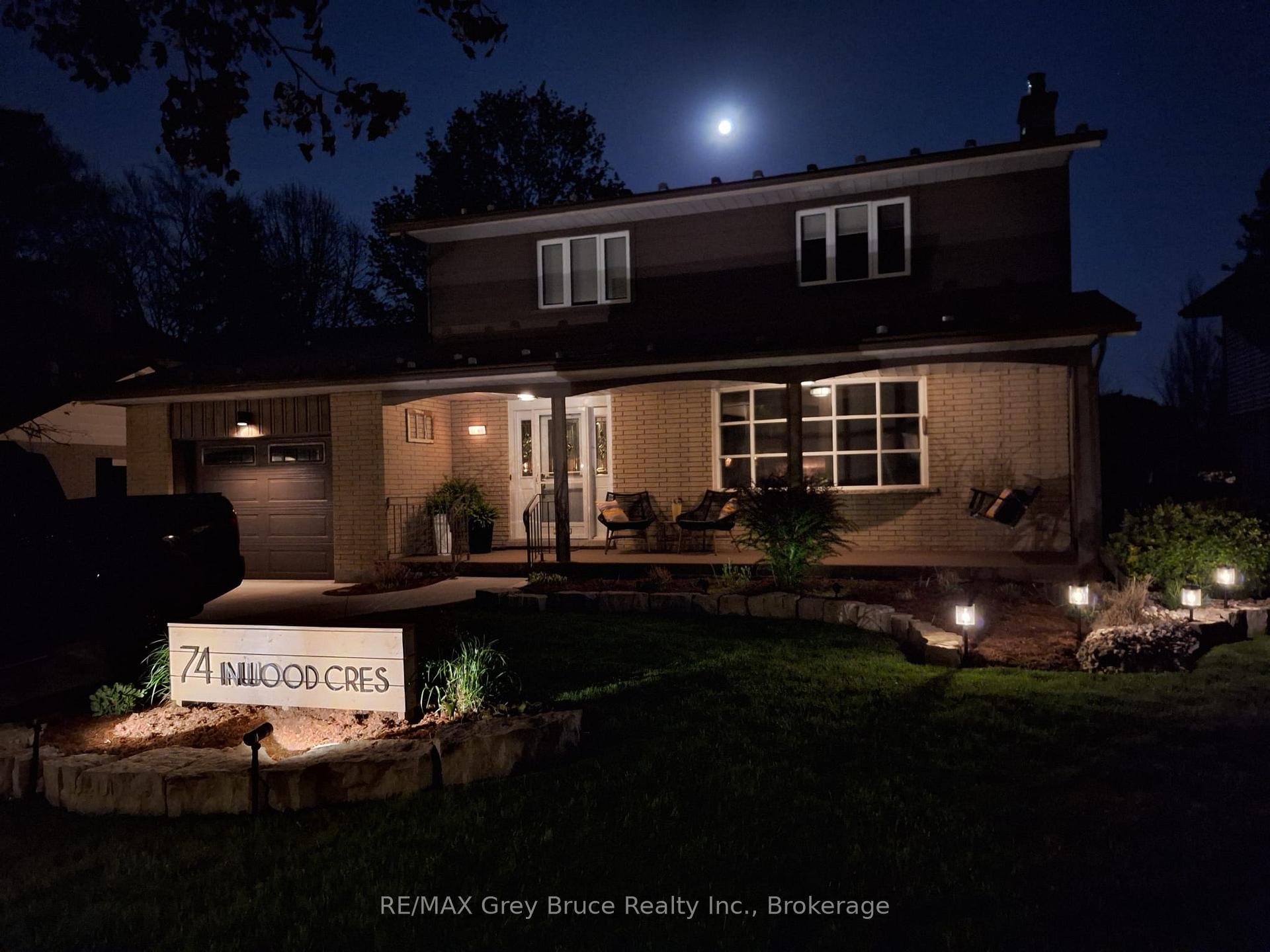 74 Inwood Crescent Kitchener Ontario Canada Sale residential Frieda Kotsopoulos RE/MAX Twin City Realty Inc., Brokerage *