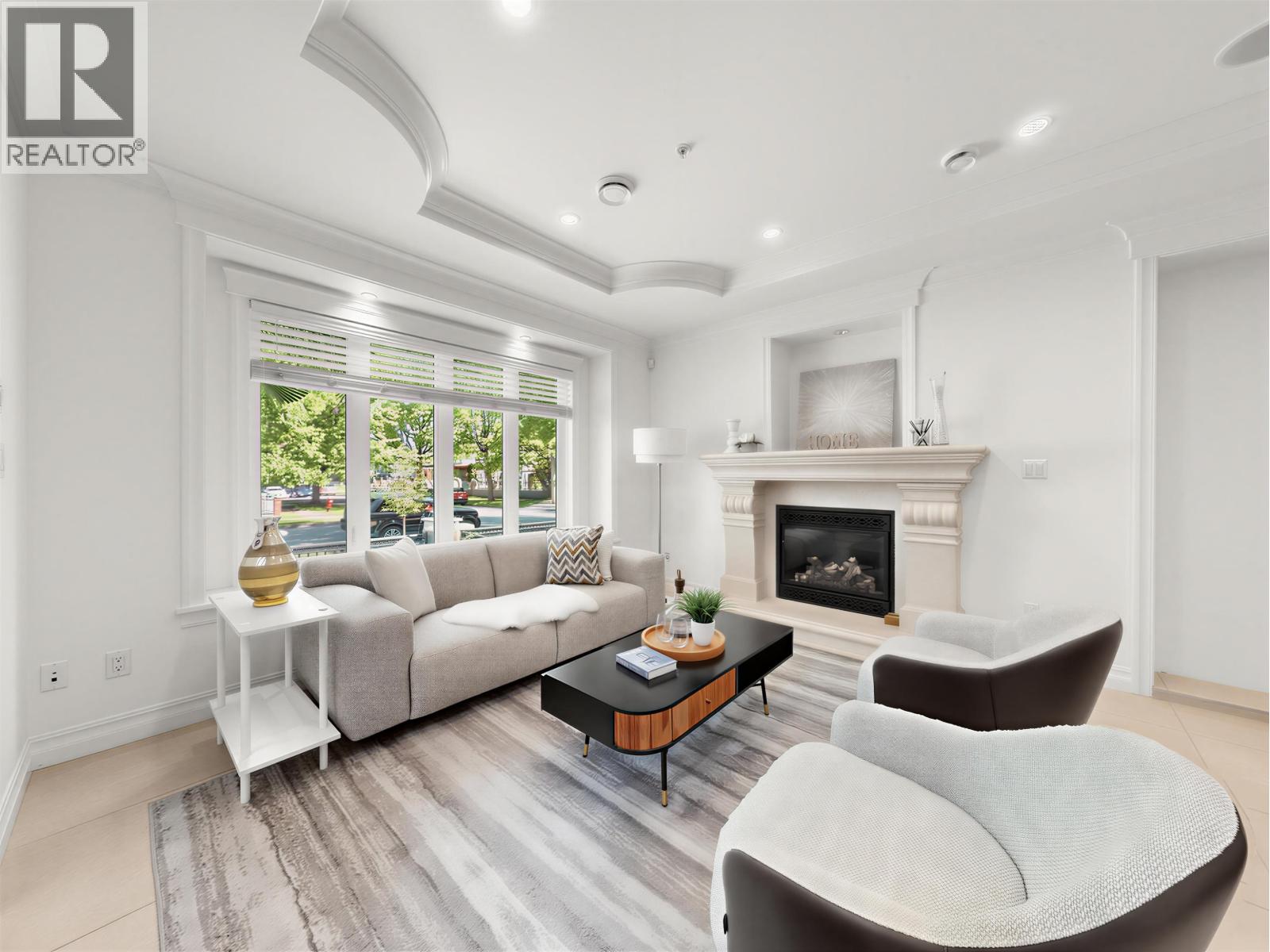2456 E 45TH AVENUE Vancouver British Columbia Canada Sale residential   First Stay Realty Inc.