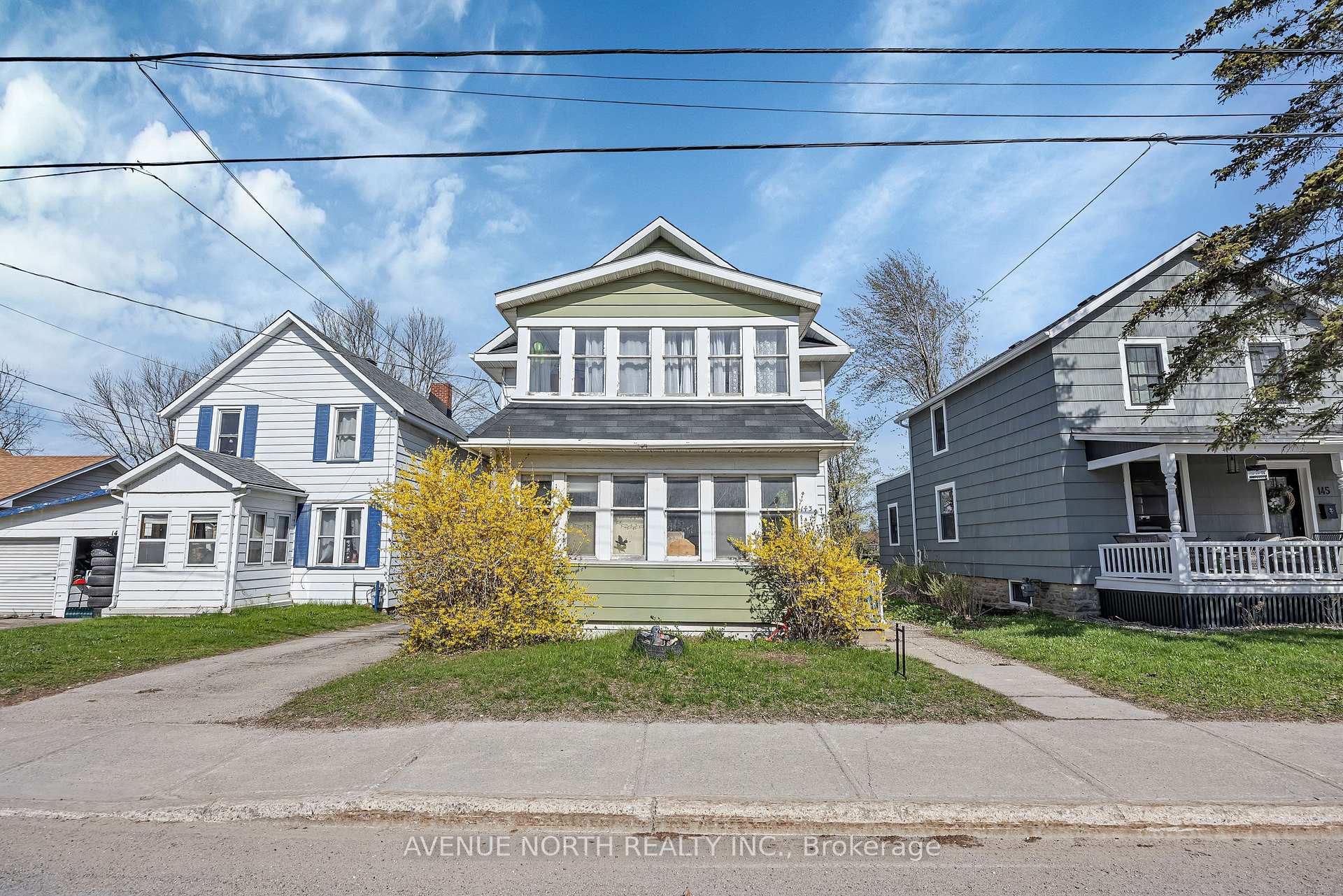 143 Brockville Street Smiths Falls Ontario Canada Sale residential Keon Mohammad-Dawoudi Avenue North Realty Inc., Brokerage*