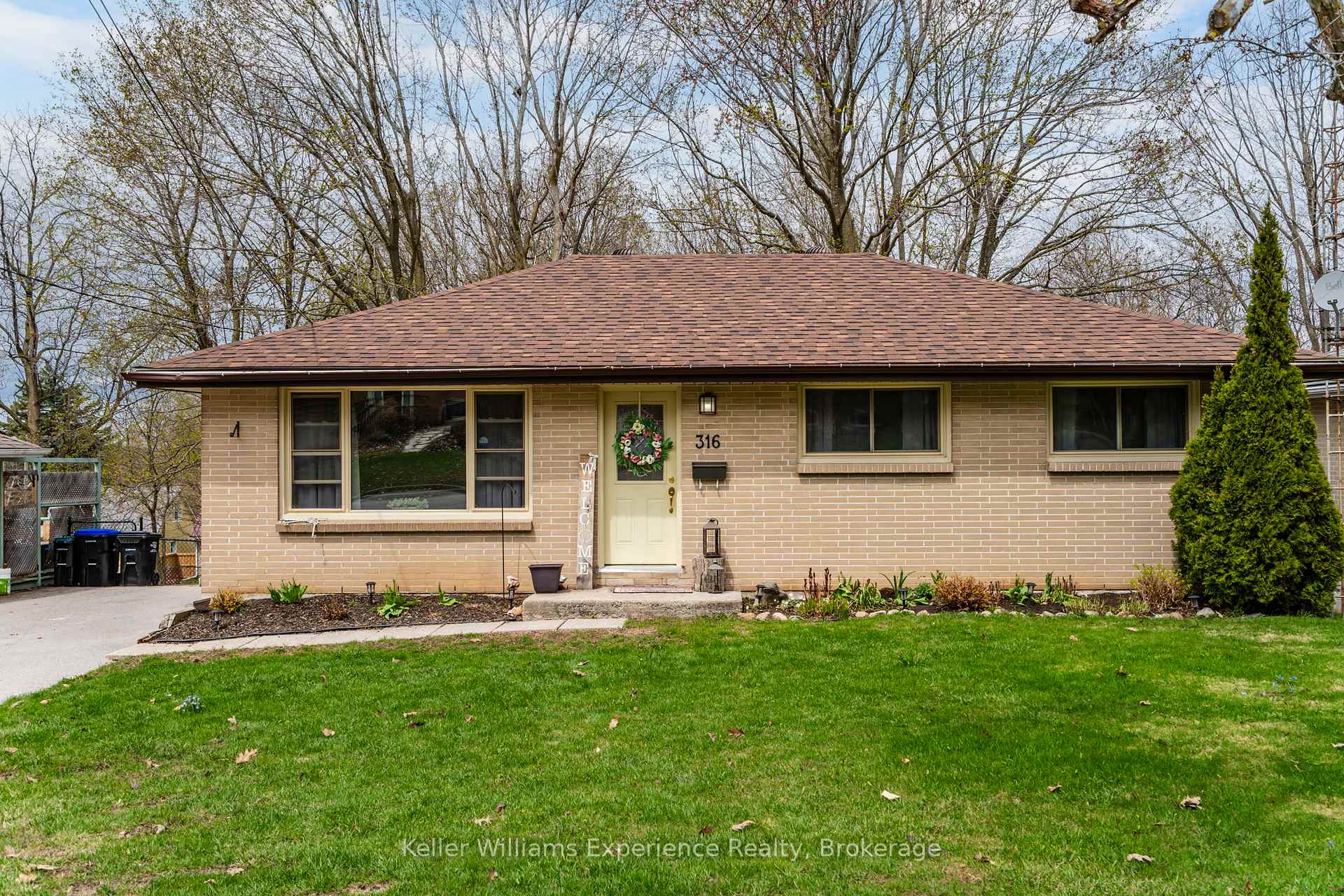 316 HANLY Street Midland Ontario Canada Sale residential Saeed Piroozfard HOUSESIGMA INC., BROKERAGE*