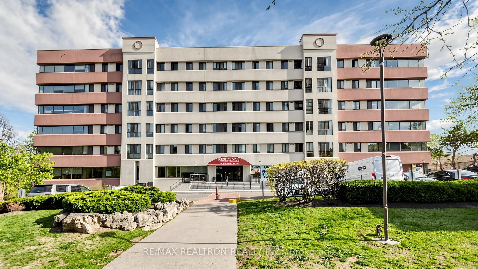 616 - 10 Gateway Boulevard Toronto Ontario Canada Sale residential Brian Matthews RE/MAX Realtron Realty Inc., Brokerage *
