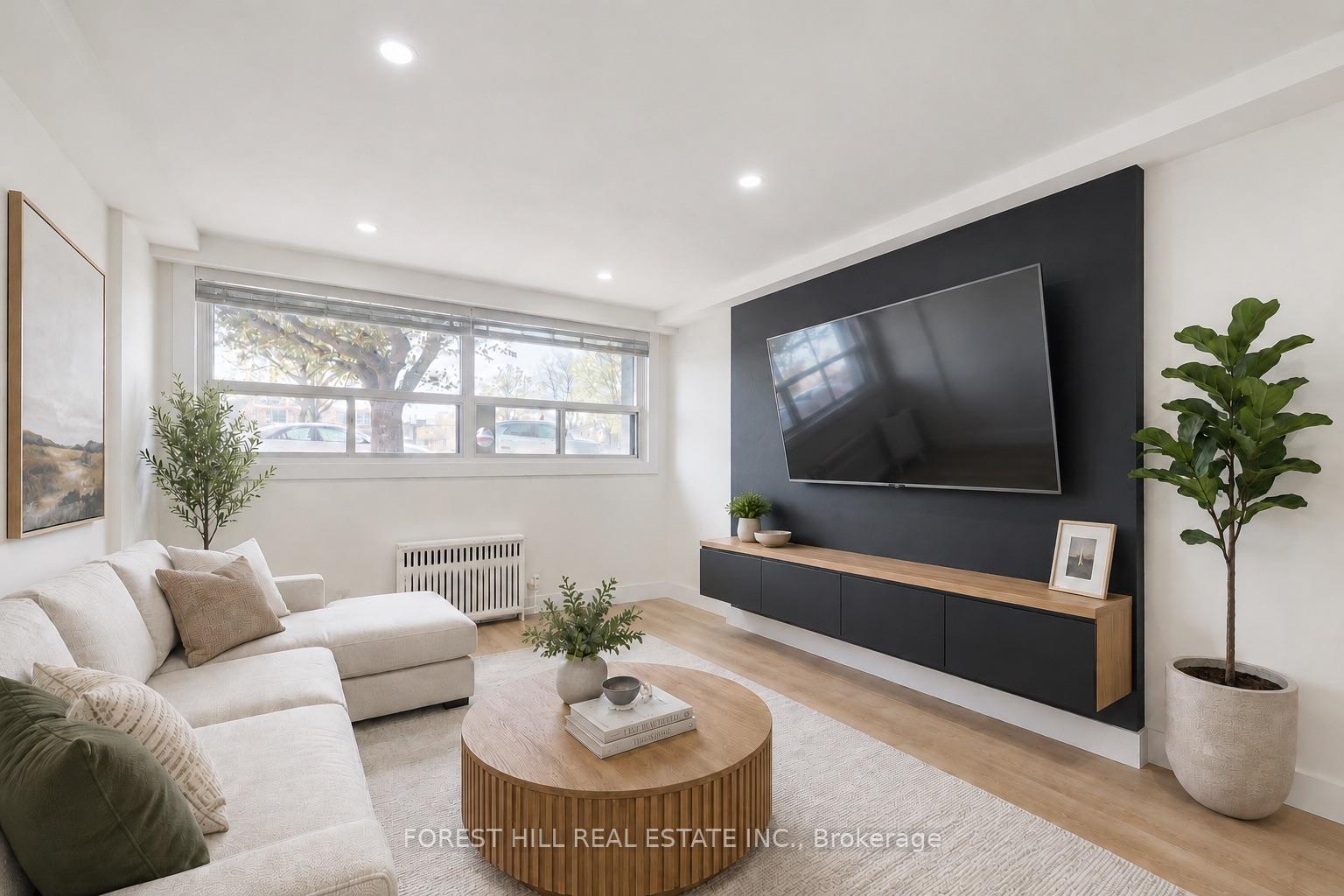 1 - 29 Wesley Street Toronto Ontario Canada Rent residential Hariharan Nadarajah RE/MAX Ace Realty Inc., Brokerage*