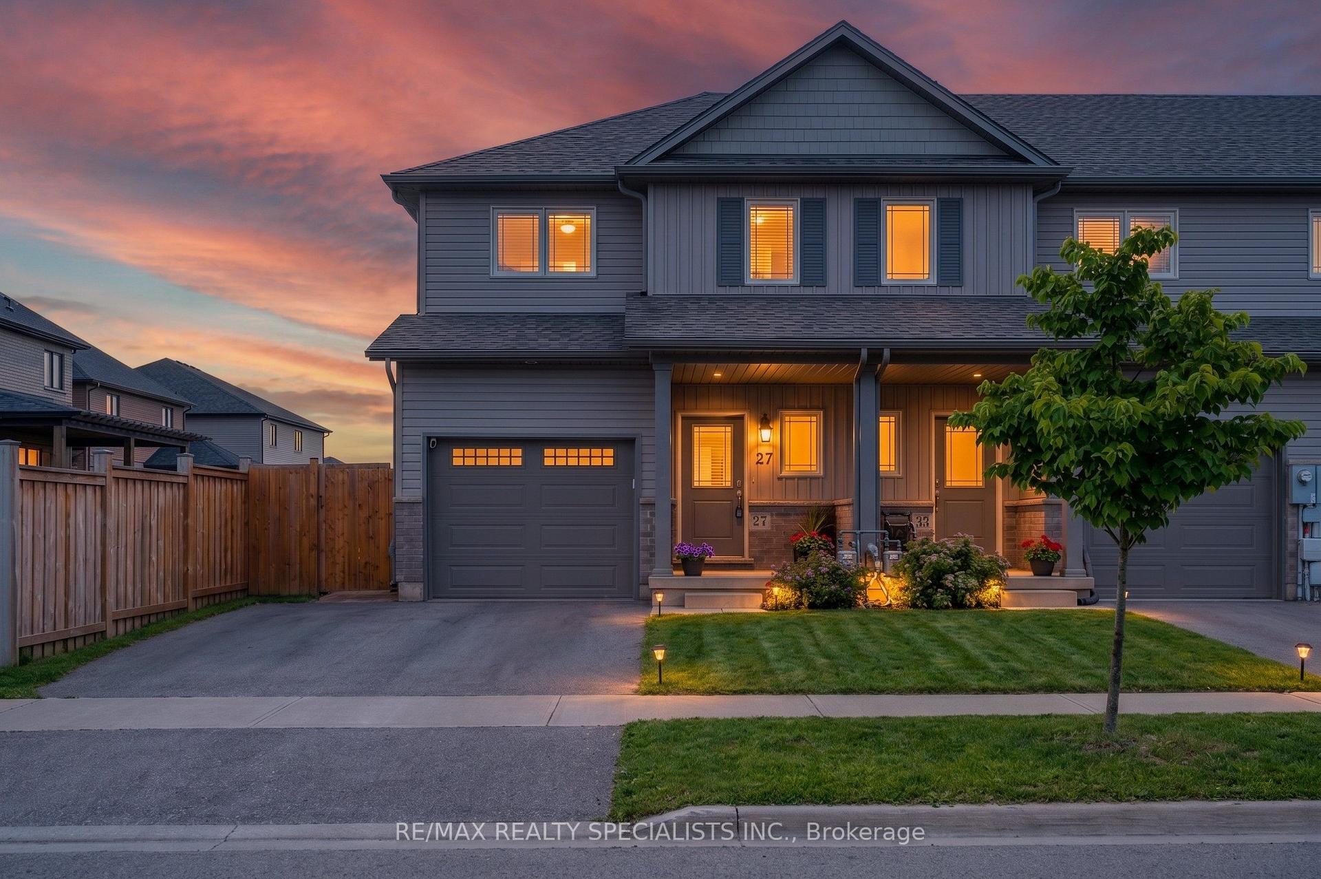 27 Harmony Way Thorold Ontario Canada Sale residential Achint Ahluwalia RE/MAX Realty Specialists Inc., Brokerage *