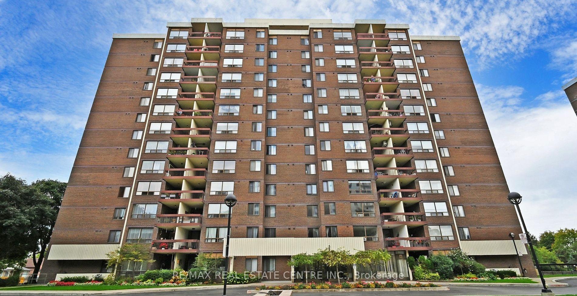 PH 5 - 2542 Argyle Road Mississauga Ontario Canada Rent residential Sachit Shetty RE/MAX Real Estate Centre Inc., Brokerage*