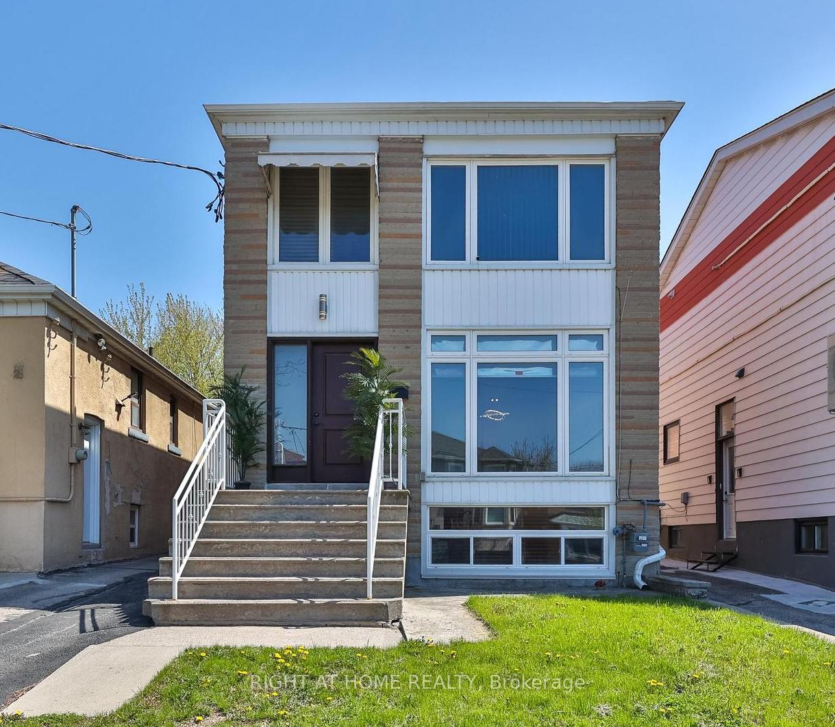 65 Branstone Road Toronto Ontario Canada Sale residential HomeLife/ROMANO Realty Ltd., Brokerage