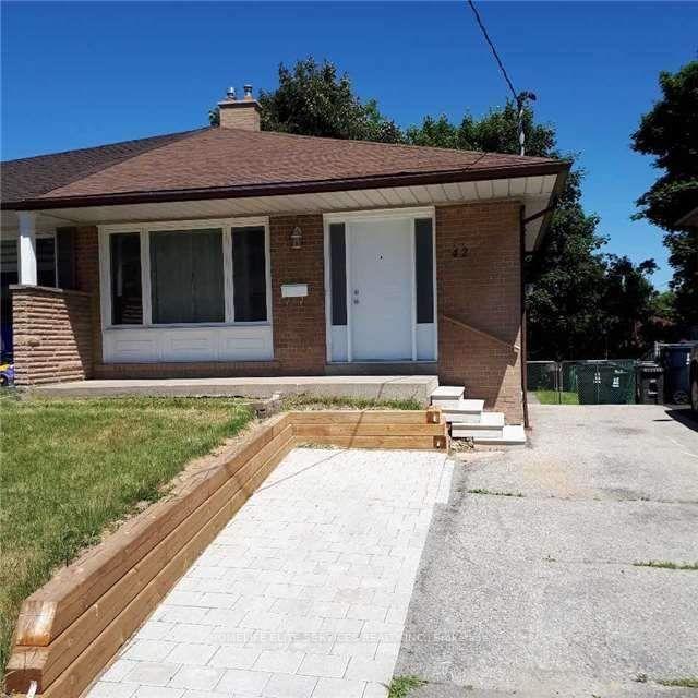 42 Pender Crescent Toronto Ontario Canada Rent residential Hussein El-Mnini Brokerage Information: Not available, please contact website owner