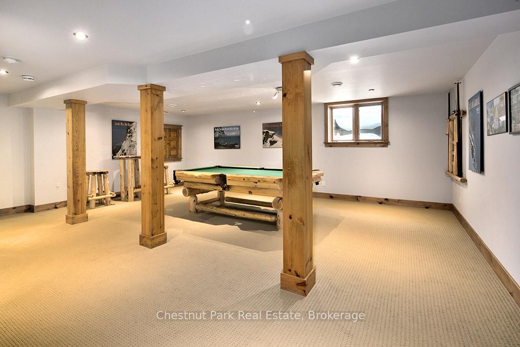 4 Bedroom Single Family Home/House's Image 42