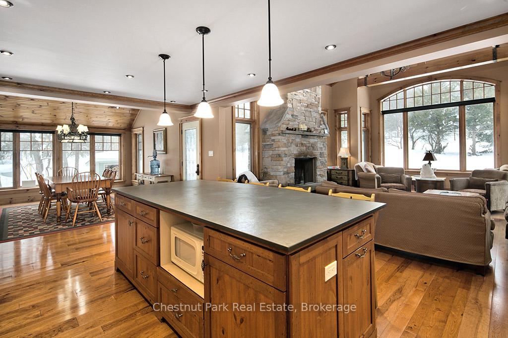 4 Bedroom Single Family Home/House's Image 22