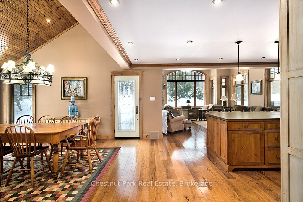 4 Bedroom Single Family Home/House's Image 12