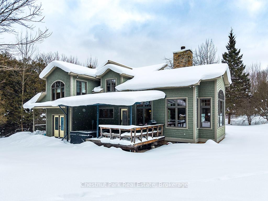 4 Bedroom Single Family Home/House's Image 7