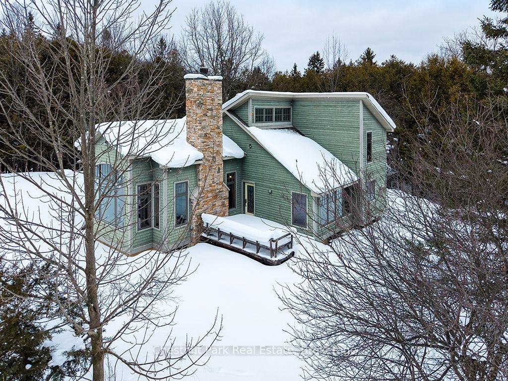 4 Bedroom Single Family Home/House's Image 4
