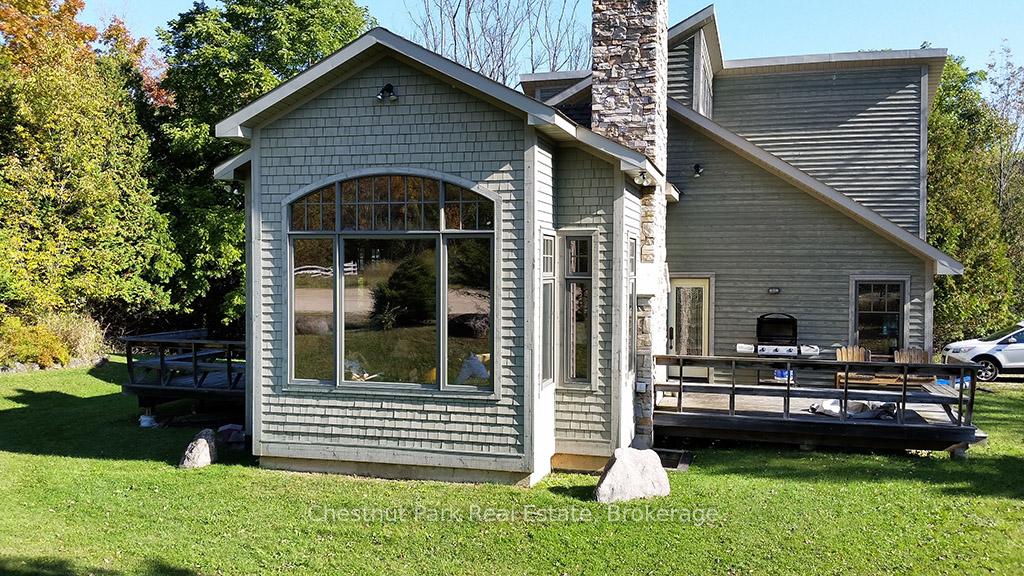 4 Bedroom Single Family Home/House's Image 5