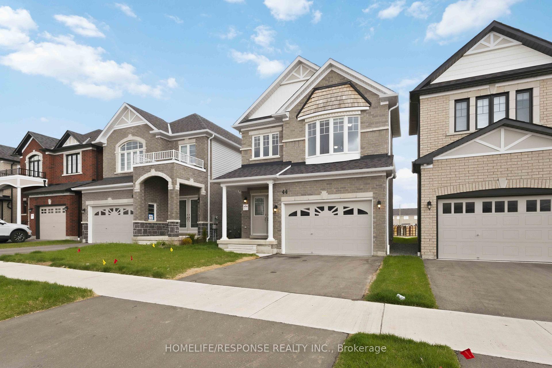 44 Denny Street Ajax Ontario Canada Sale residential   HomeLife/Response Realty Inc., Brokerage*