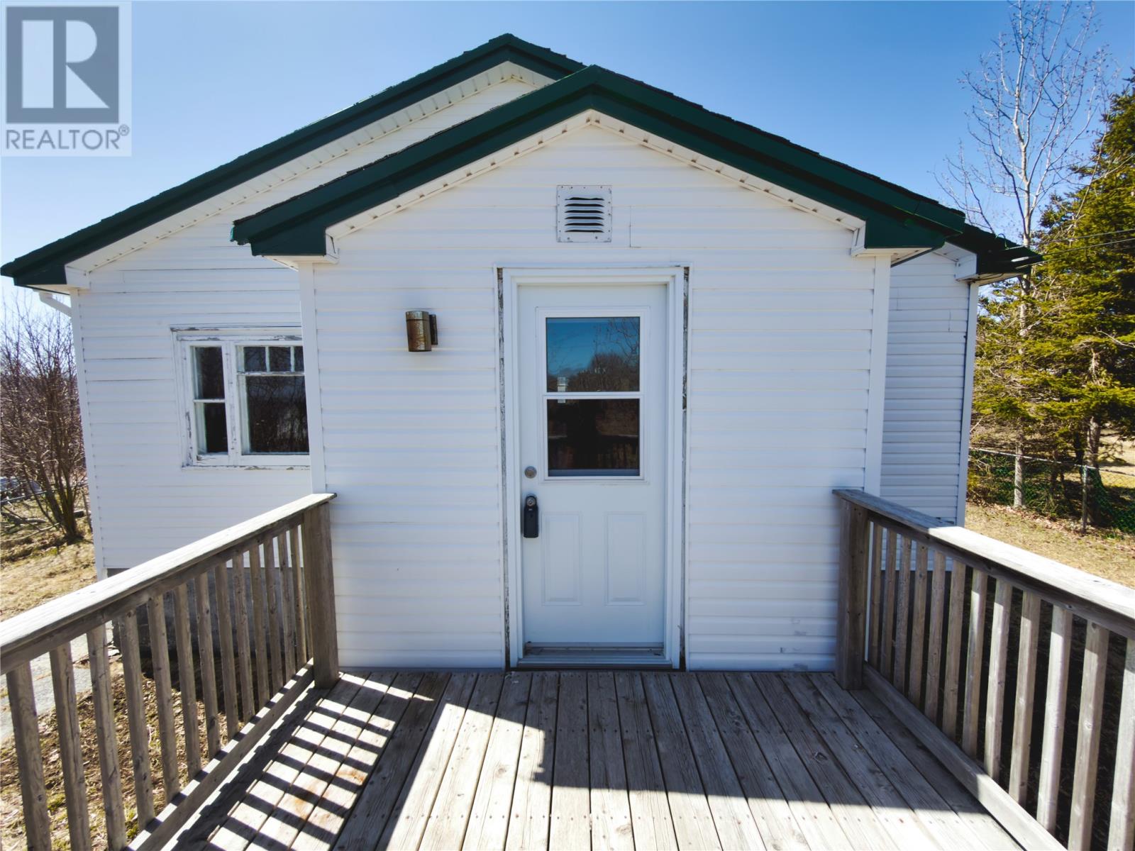 13 Church Street Carbonear Newfoundland And Labrador Canada Sale residential Gennie Rose BlueKey Realty Inc.