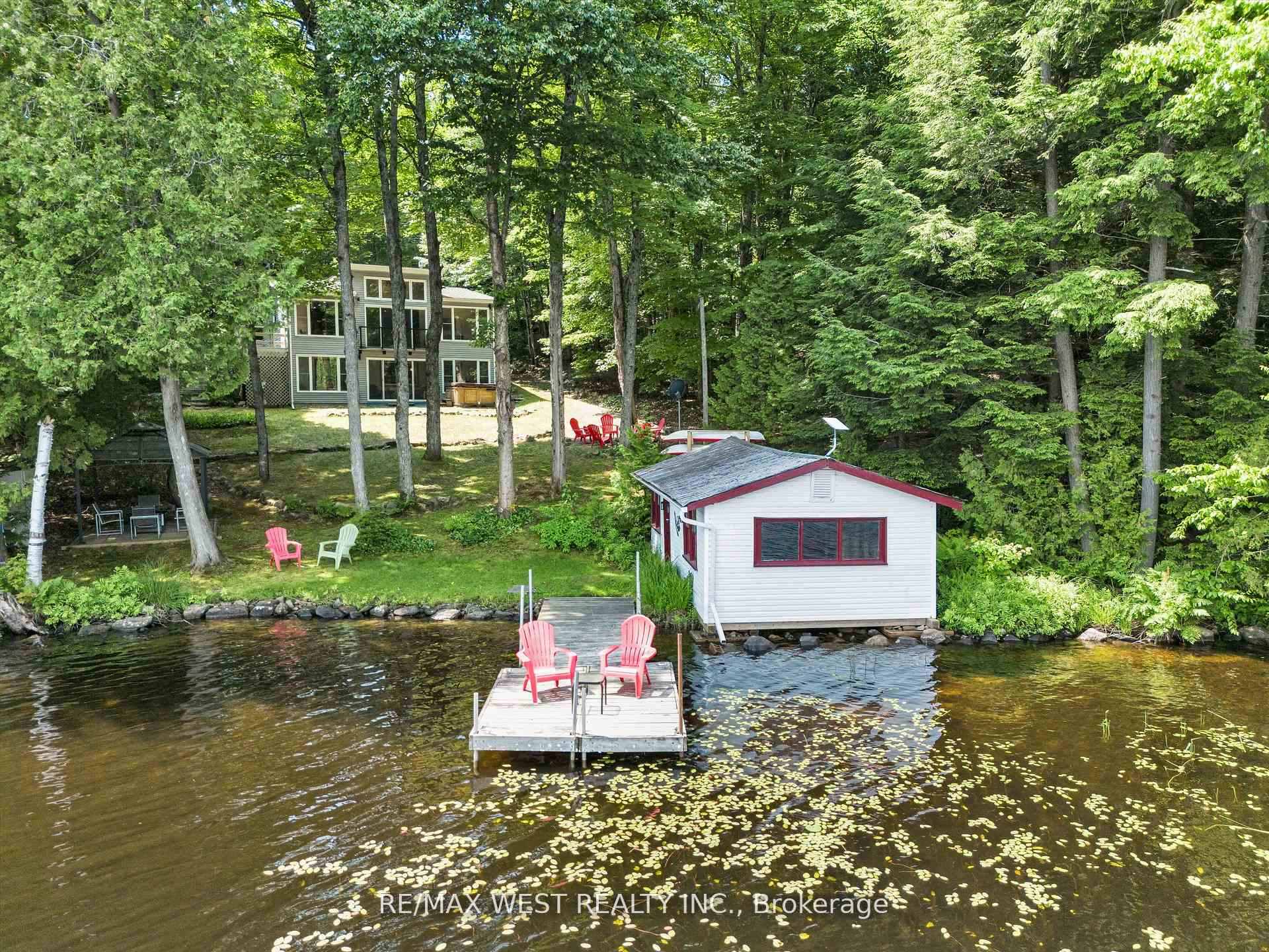 1091 MCARTHUR POINT Road Lake Of Bays Ontario Canada Sale residential BRIAN MADIGAN RE/MAX West Realty Inc., Brokerage *