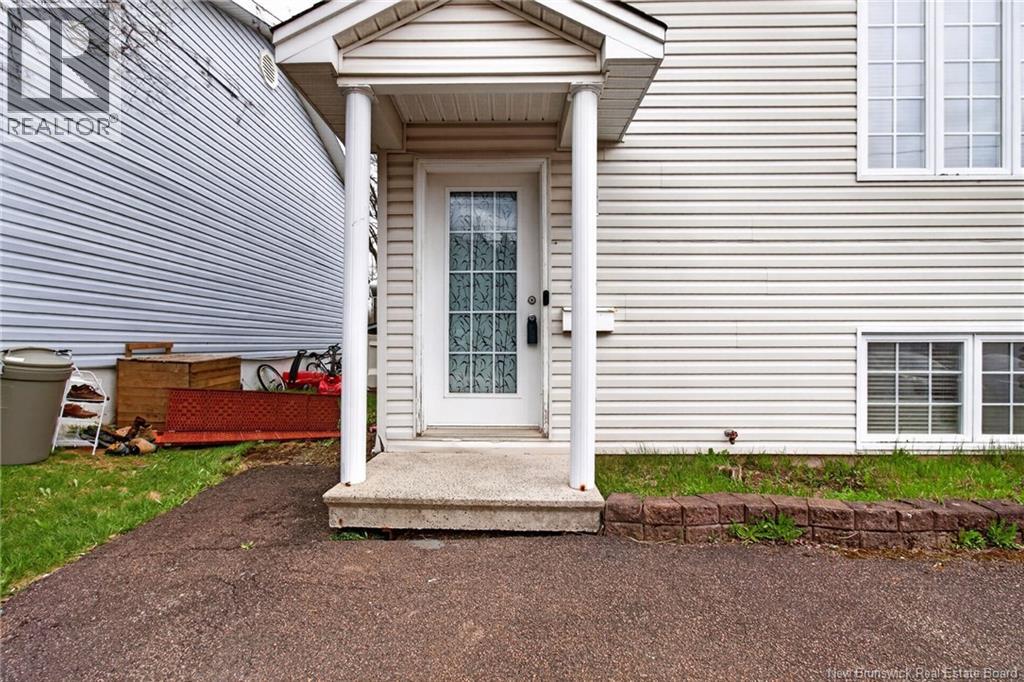 86 Lorette Street Dieppe New Brunswick Canada Sale residential Maxime Camire Assist 2 Sell Hub City Realty