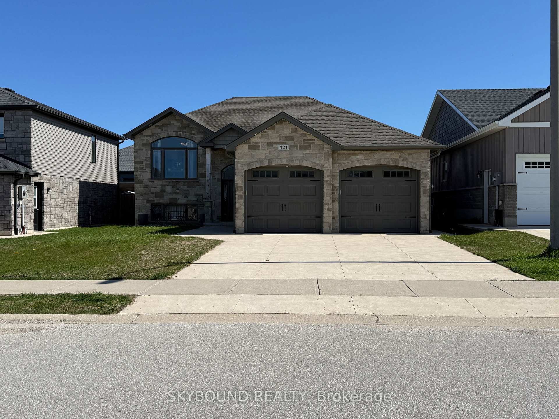 421 Buckby Lane Saugeen Shores Ontario Canada Sale residential Navien Goel Skybound Realty, Brokerage
