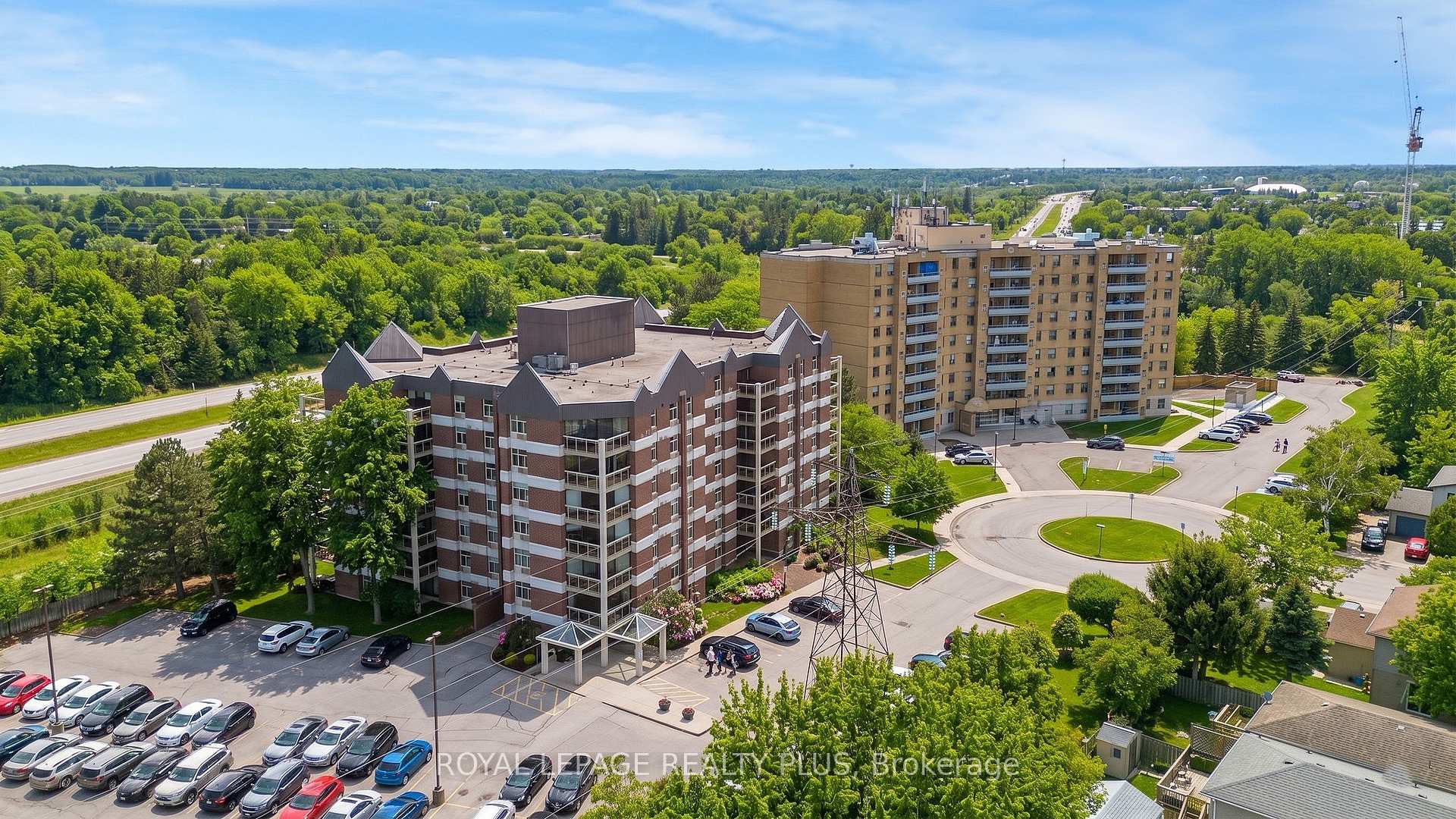 603 - 8 Christopher Court Guelph Ontario Canada Sale residential Karen  Moore Royal LePage Realty Plus, Brokerage*