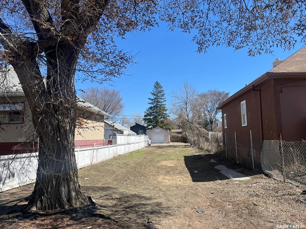 1657 Toronto STREET Regina Saskatchewan Canada Sale residential Sean Kundra W Real Estate., Brokerage*