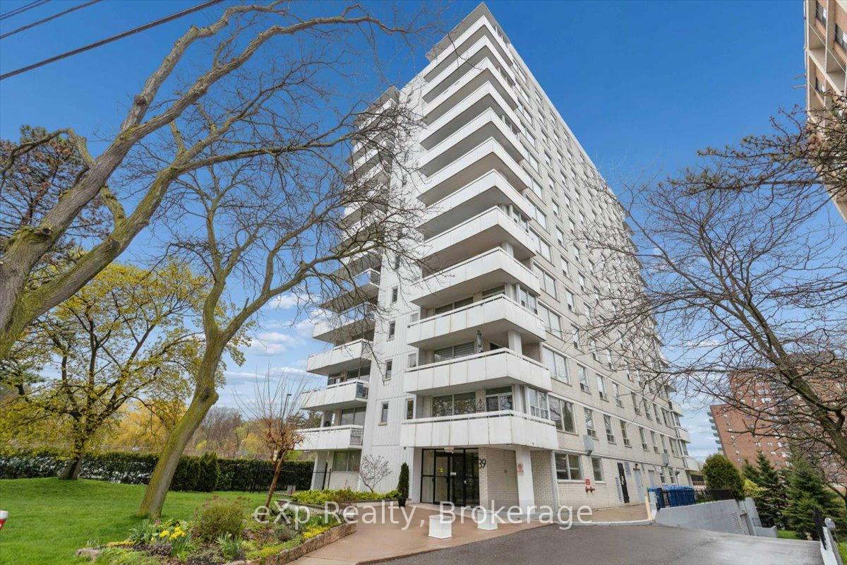 403 - 39 Stavebank Road N Mississauga Ontario Canada Sale residential Allan Todd RE/MAX Real Estate Centre Inc., Brokerage*