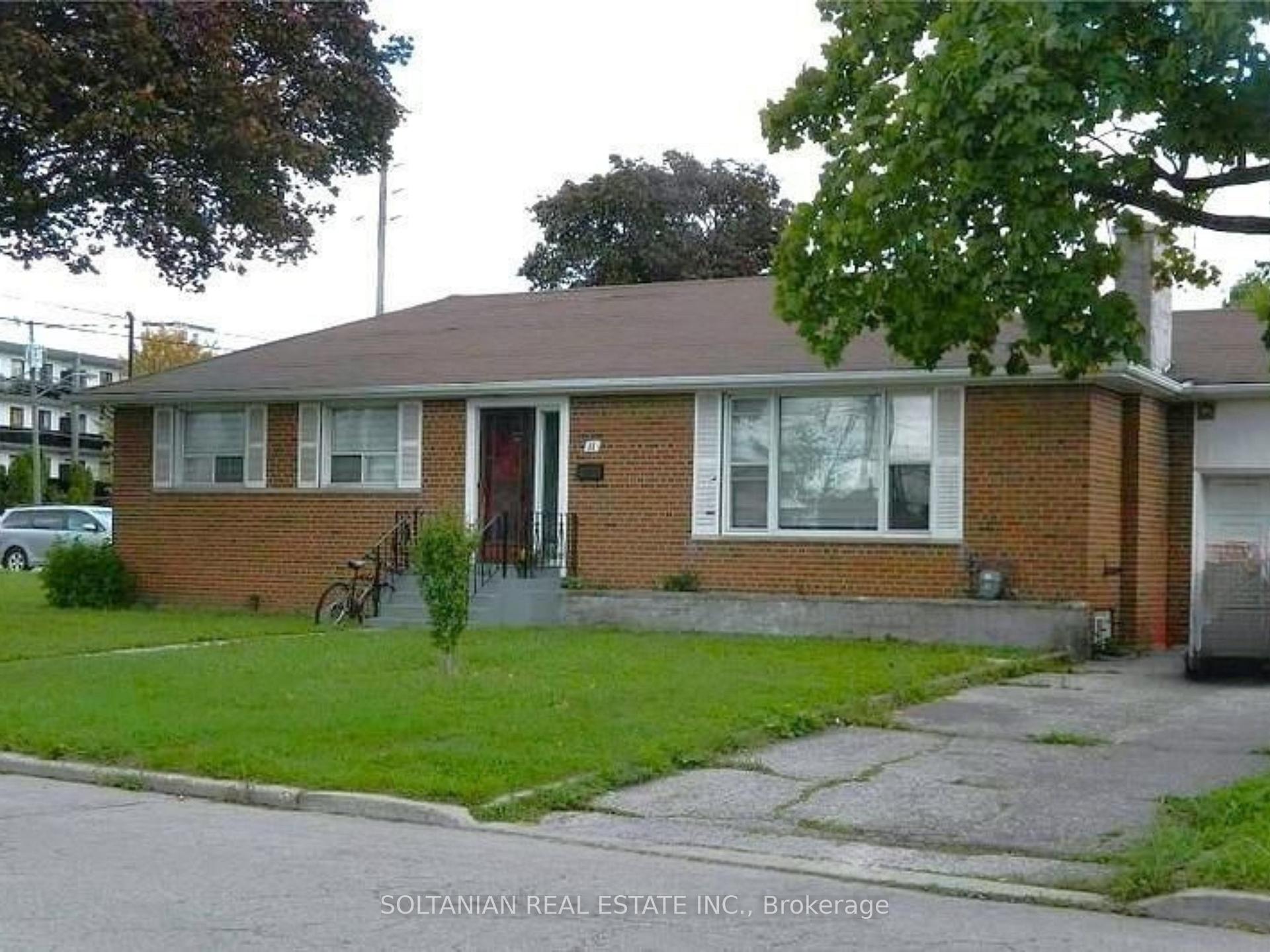 11 Muirkirk Road Toronto Ontario Canada Sale residential Deepika Khurana HomeLife/Cimerman Real Estate Ltd., Brokerage*