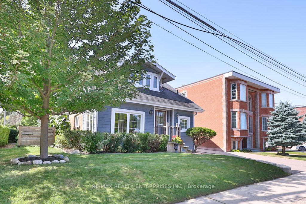44 Mississauga Road N Mississauga Ontario Canada Sale residential   RE/MAX Realty Enterprises Inc., Brokerage