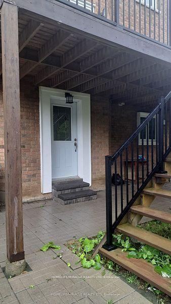 Bsmt A - 2 Vesta Drive Richmond Hill Ontario Canada Rent residential Eldho Cherian HomeLife/Miracle Realty Ltd., Brokerage *