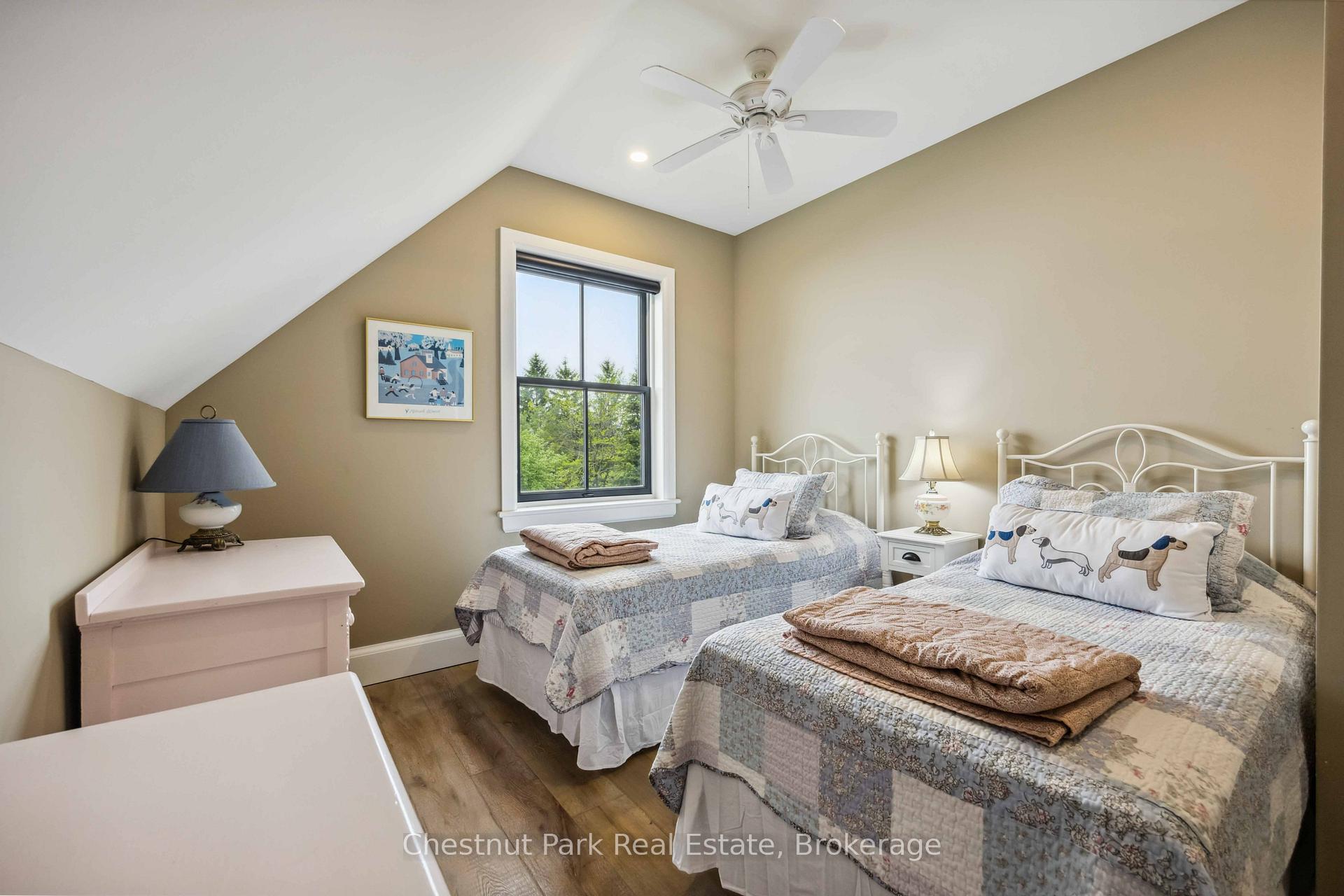5 Bedroom Single Family Home/House's Image 35