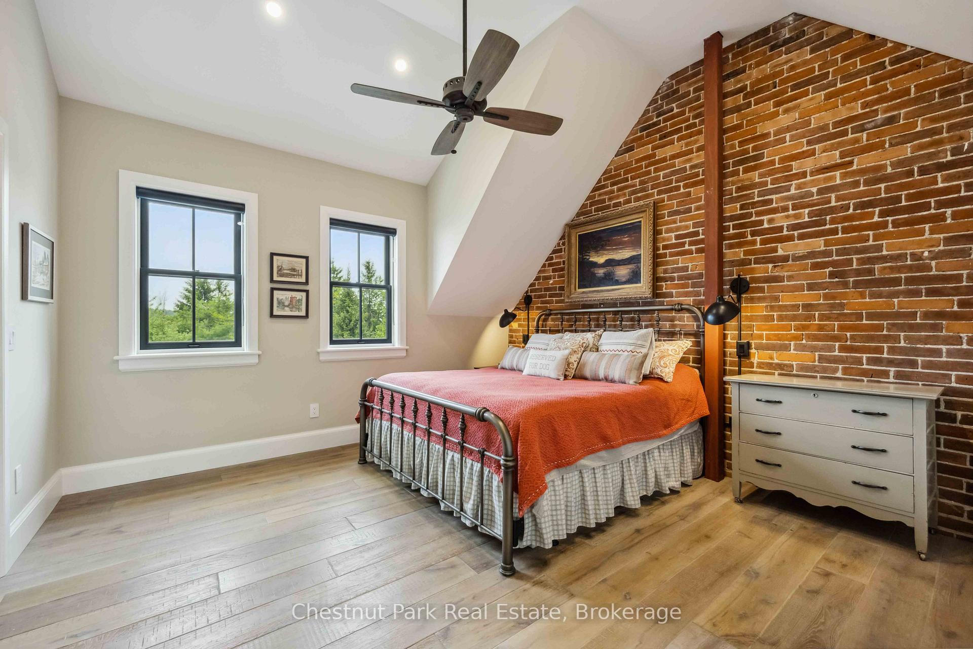 5 Bedroom Single Family Home/House's Image 30