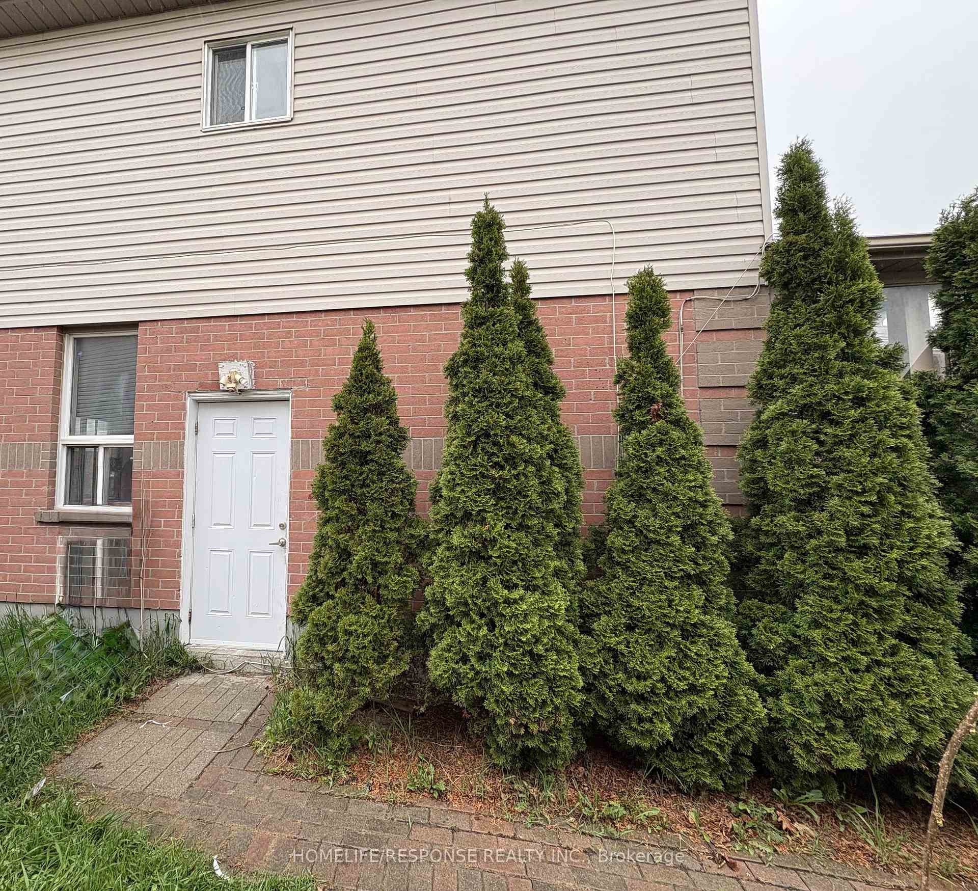 11 Saddlecreek Court Brampton Ontario Canada Rent residential   HomeLife/Response Realty Inc., Brokerage*