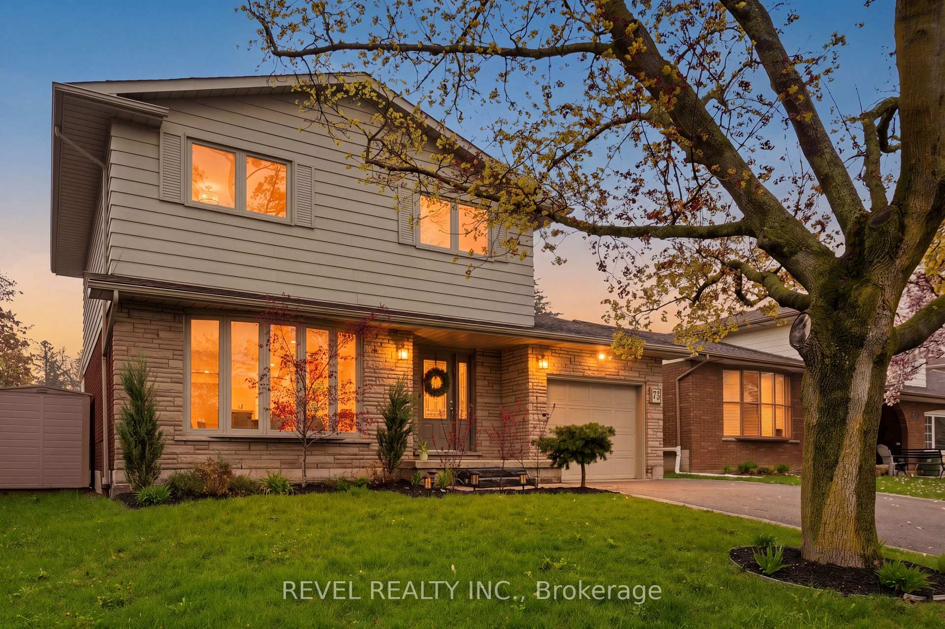73 San Fernando Drive Hamilton Ontario Canada Sale residential Svetlana Khmelyova HomeLife Professionals Realty Inc., Brokerage*