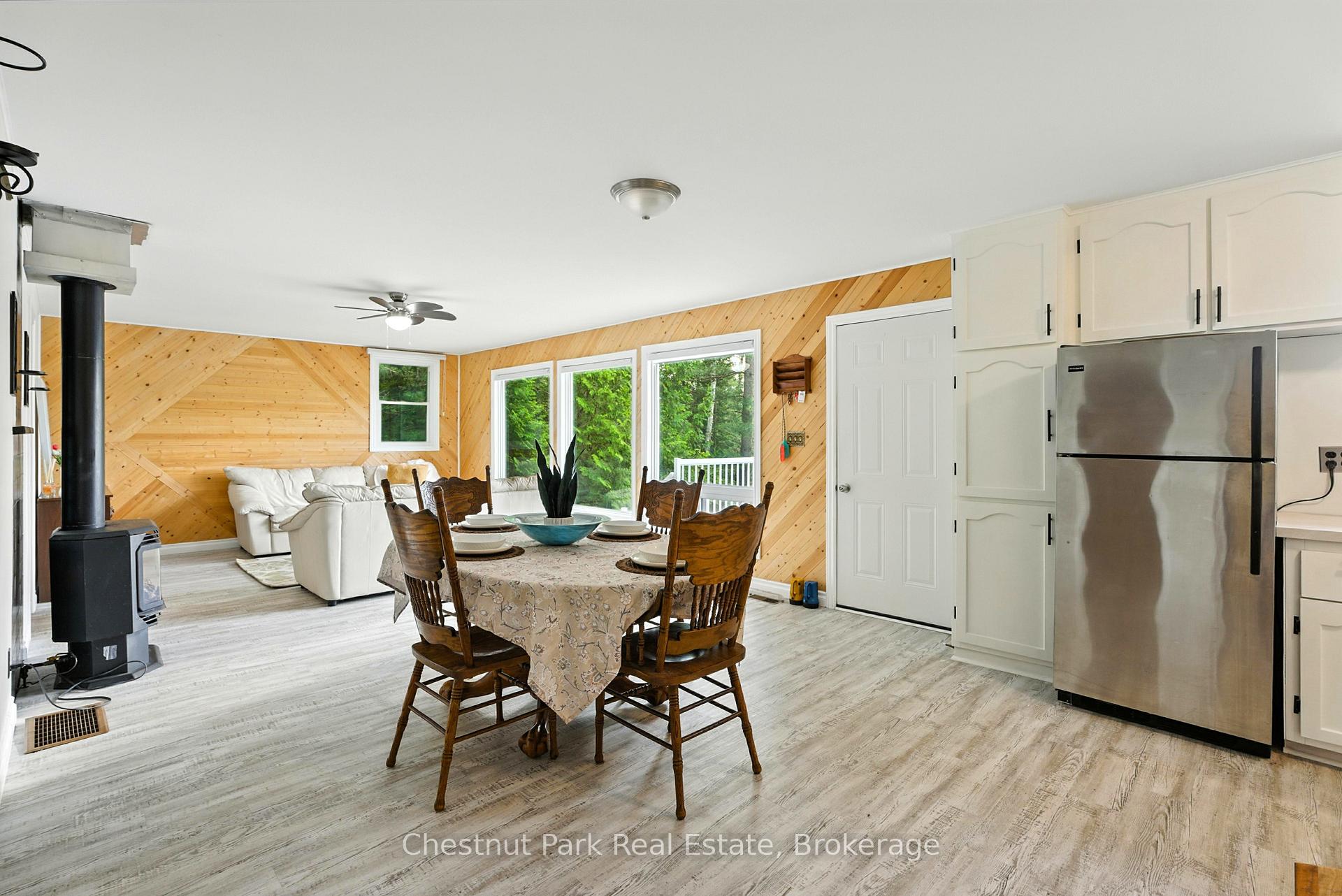 3 Bedroom Single Family Home/House's Image 6