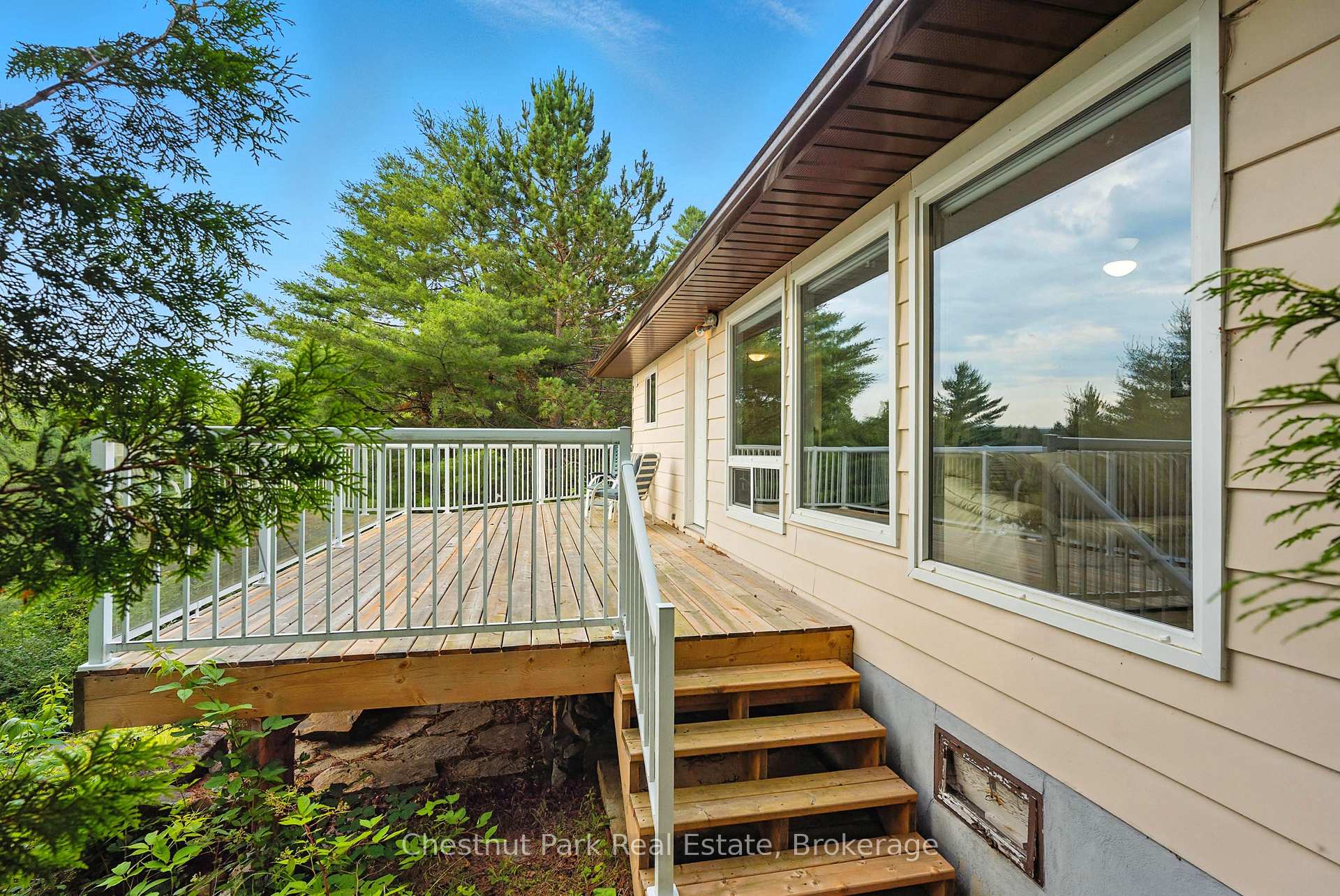 3 Bedroom Single Family Home/House's Image 25