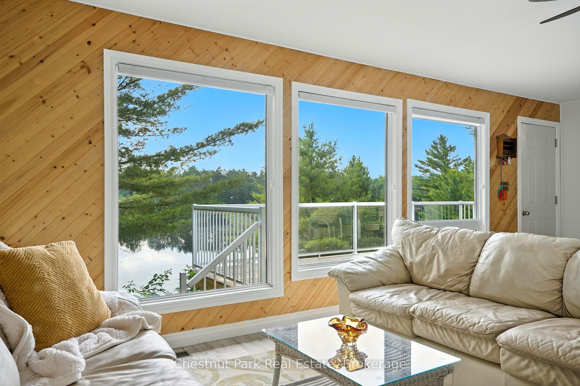 3 Bedroom Single Family Home/House's Image 14