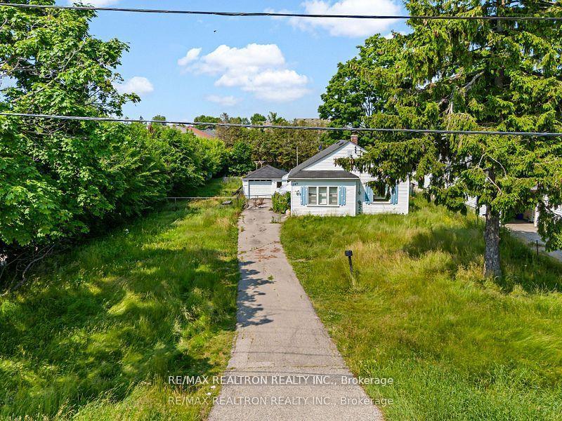 780 Liverpool Road Pickering Ontario Canada Sale residential Siva Sivanesan RE/MAX Realtron Realty Inc., Brokerage *