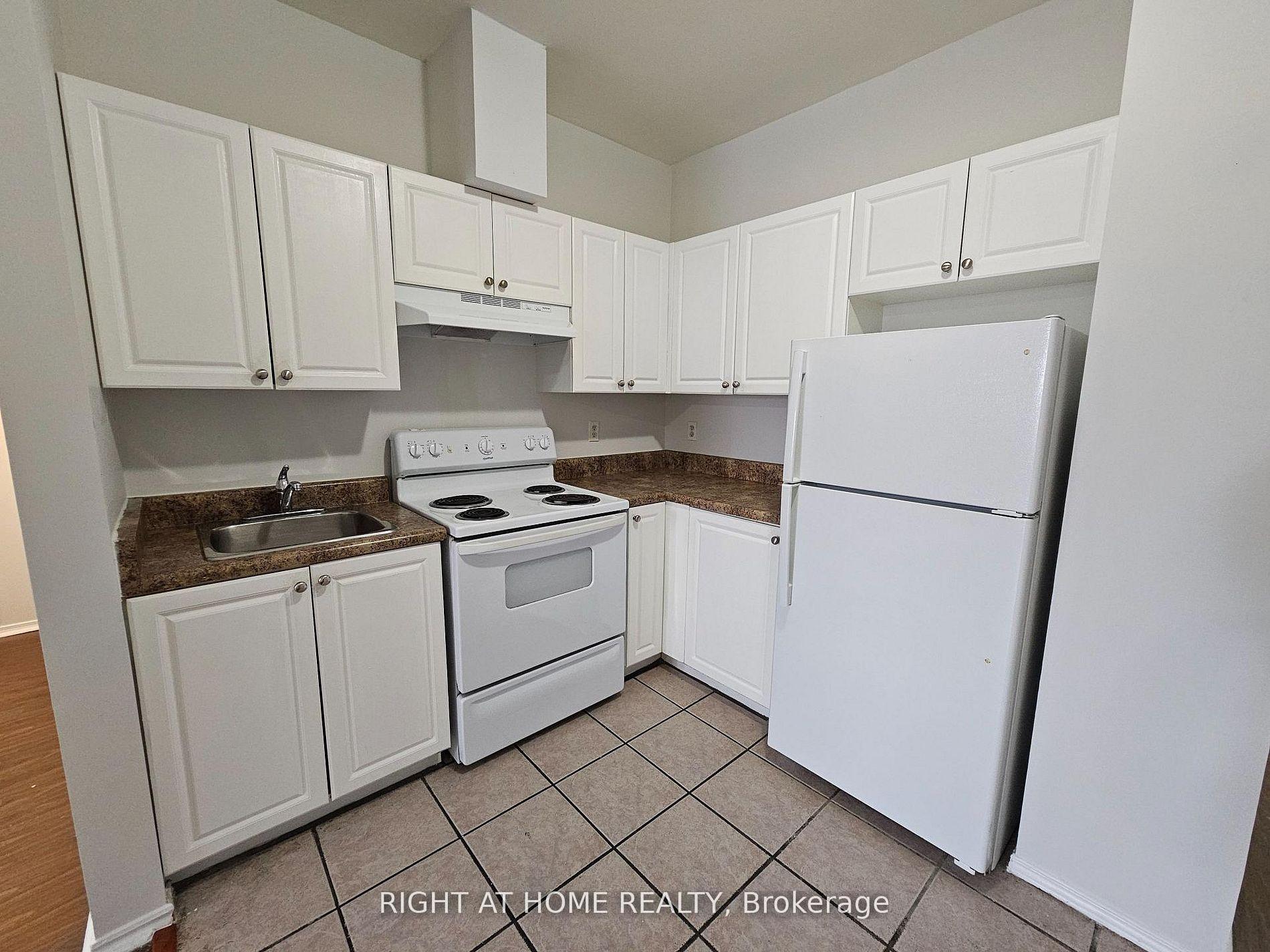 307 - 1801 Eglinton Avenue W Toronto Ontario Canada Rent residential Eva Maria Labedzki Right at Home Realty, Brokerage*