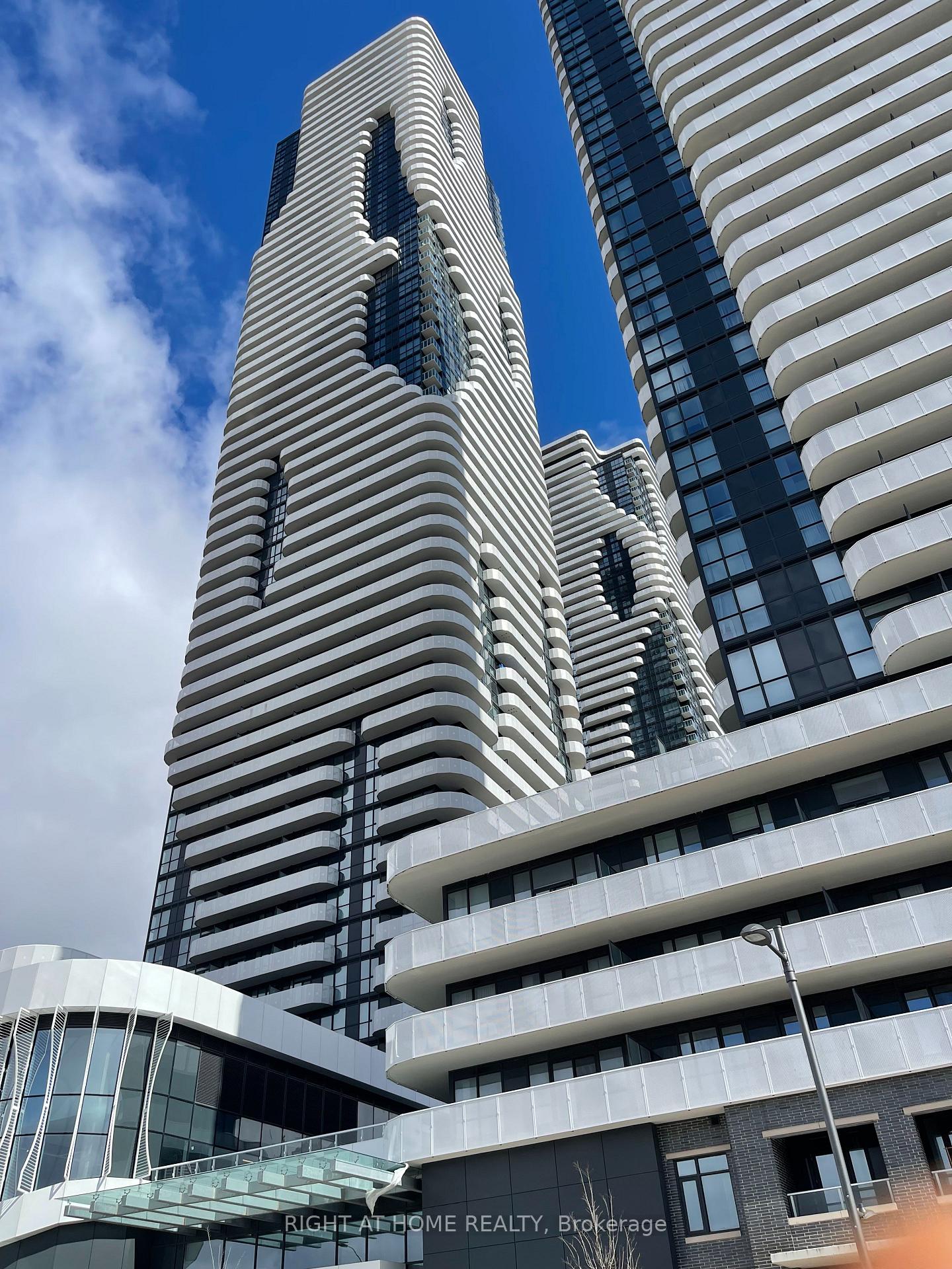 5010 - 225 Commerce Street Vaughan Ontario Canada Rent residential Eva Maria Labedzki Right at Home Realty, Brokerage*