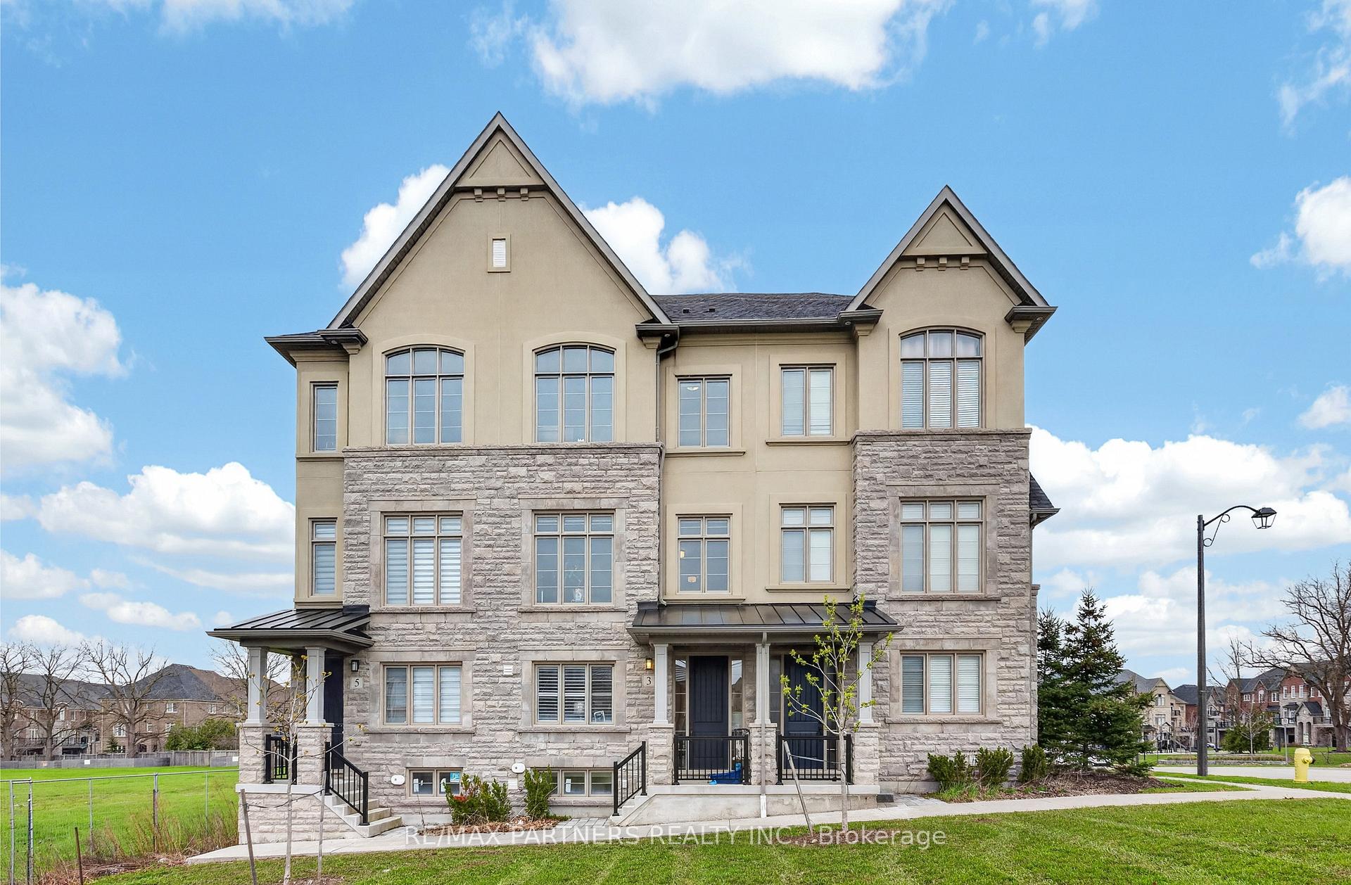 3 Fernhill Lane Markham Ontario Canada Sale residential Example Agent InCom Demo Office