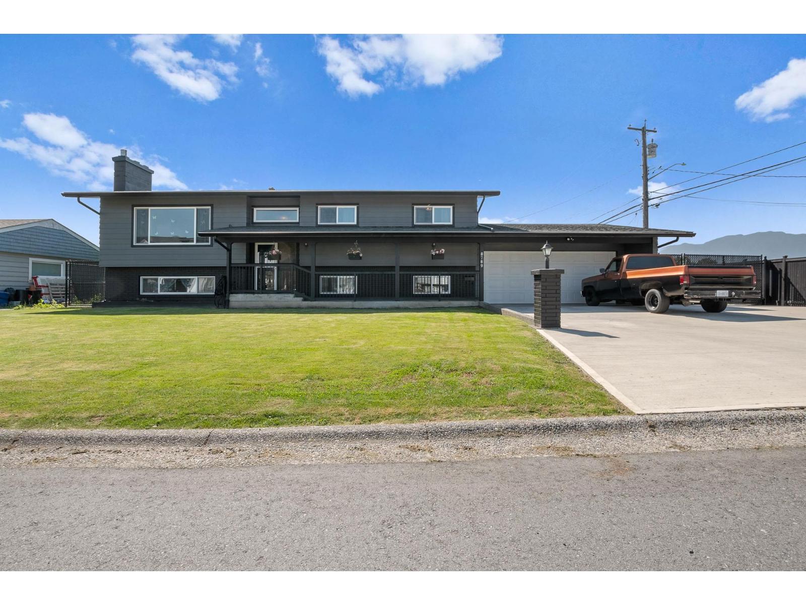 8789 BUTCHART STREET|Chilliwack Chilliwack British Columbia Canada Sale residential Gary Gaba Pathway Executives Realty Inc.