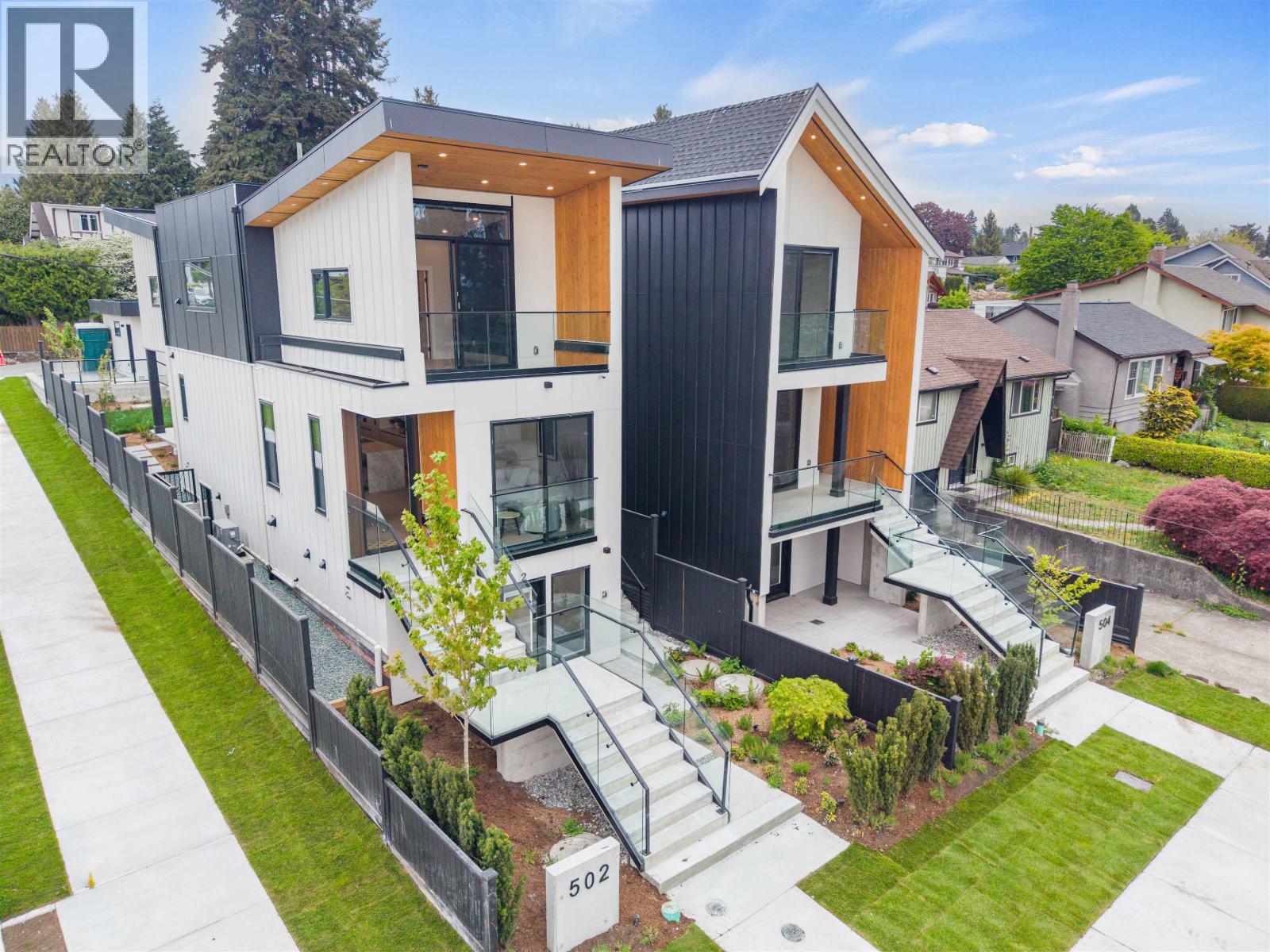 502 E 5TH STREET North Vancouver British Columbia Canada Sale residential Veronica Titchmarsh eXp Realty, Brokerage*