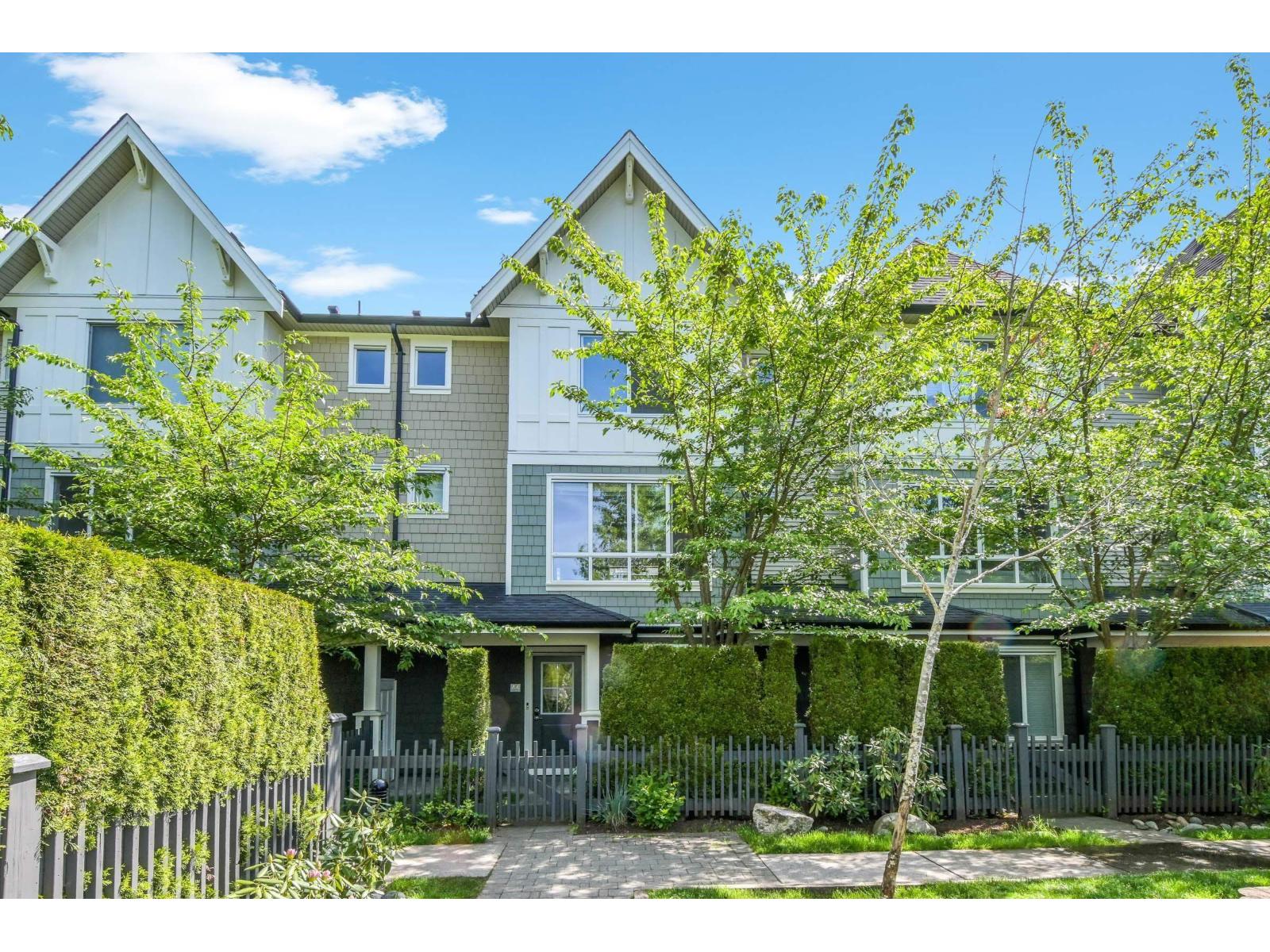 44 8138 204 STREET Langley British Columbia Canada Sale residential   HomeLife Benchmark Realty*