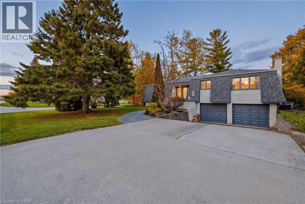 459 LEE Avenue Waterloo Ontario Canada Sale residential Rob Mansour Red & White Realty Brokerage