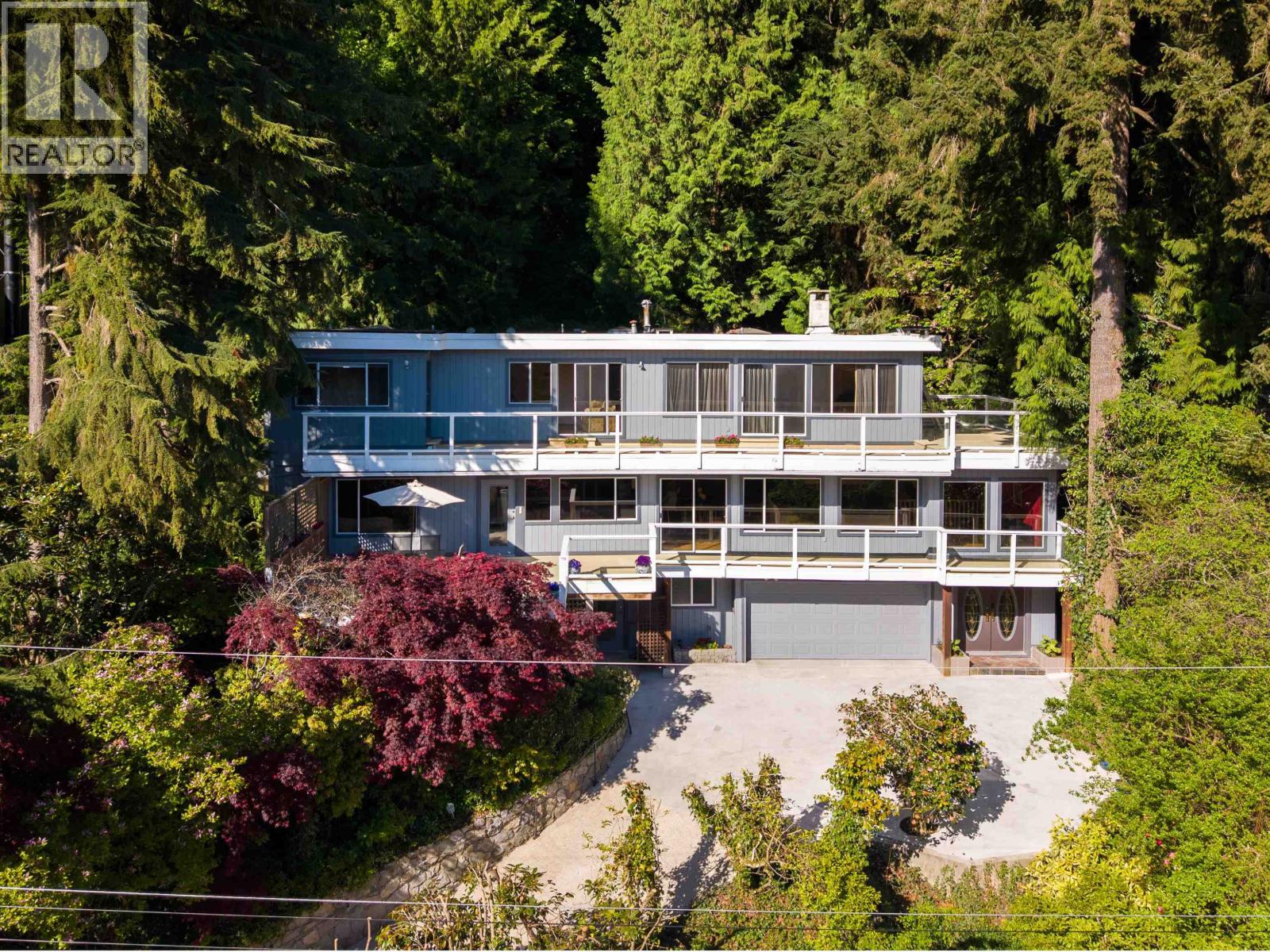 3897 BAYRIDGE AVENUE West Vancouver British Columbia Canada Sale residential Veronica Titchmarsh eXp Realty, Brokerage*
